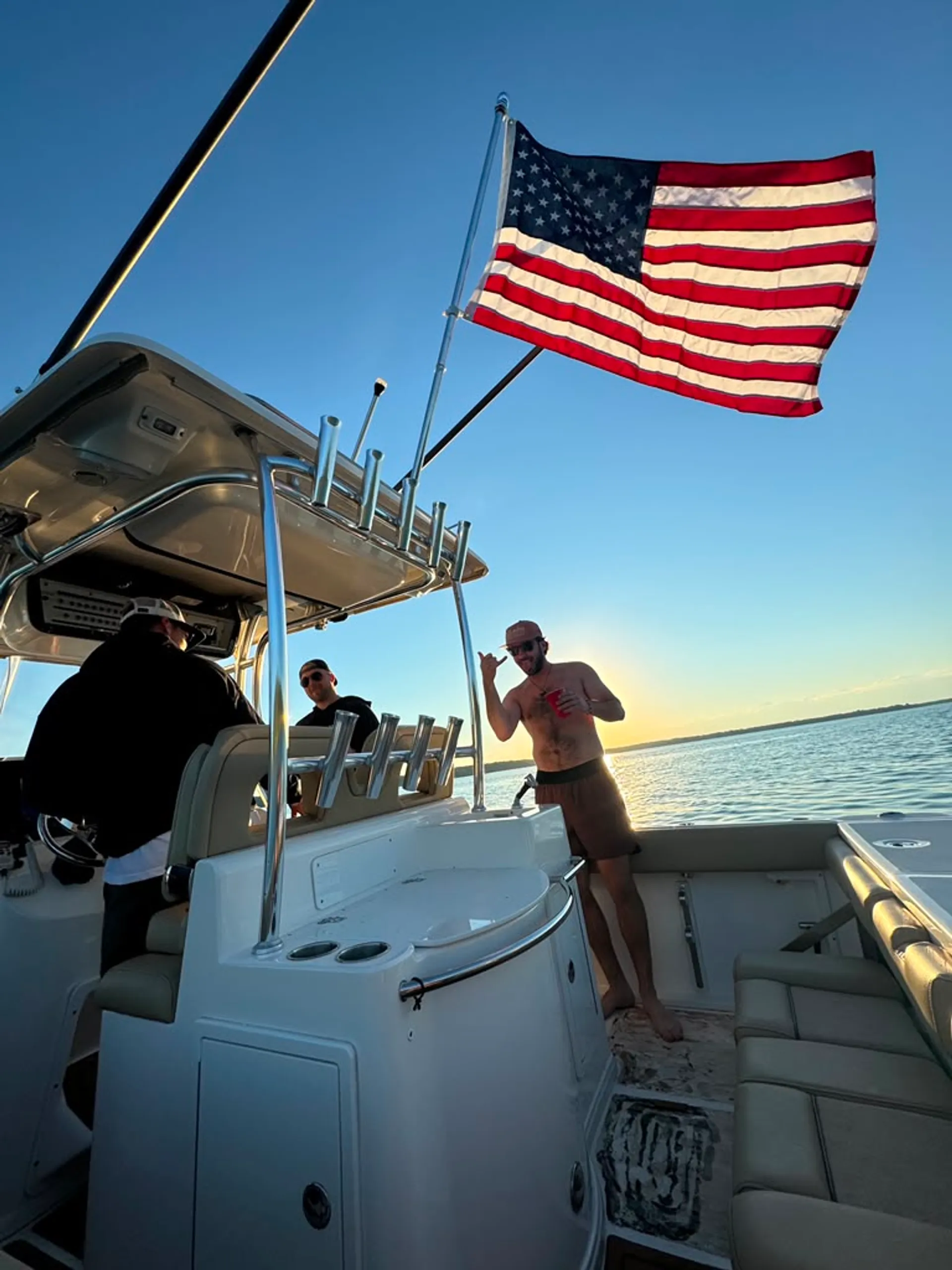 27ft Center Console. Explore South Flordia! 