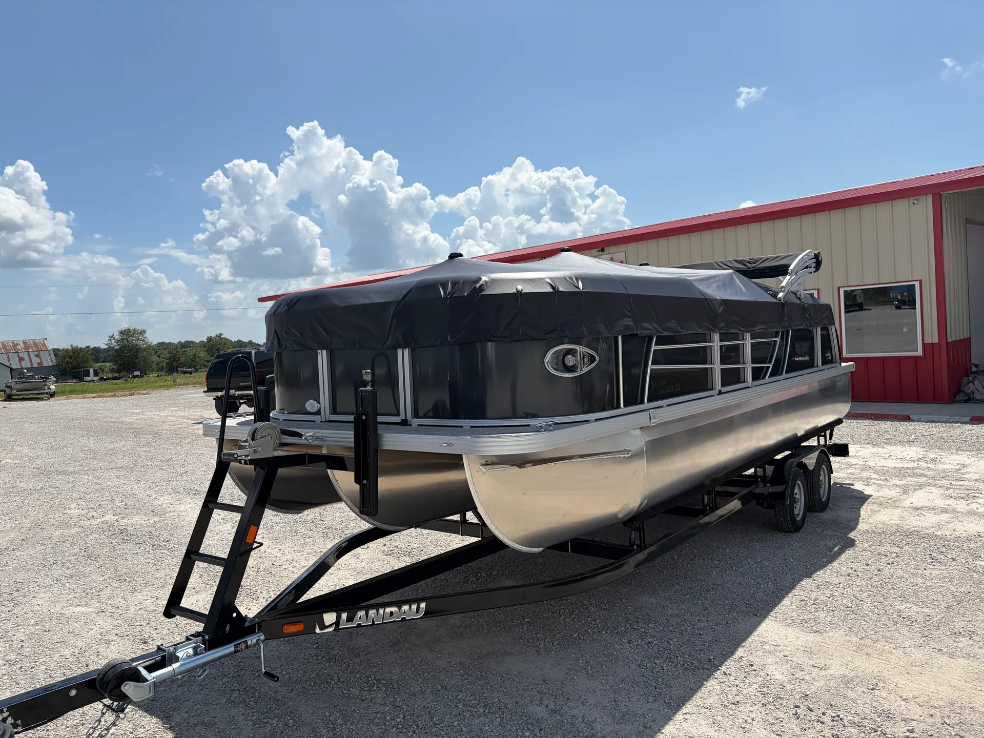 BERKSHIRE PONTOONS 23CL STS 2.75 TRI-TUBE in Osage Beach, MO