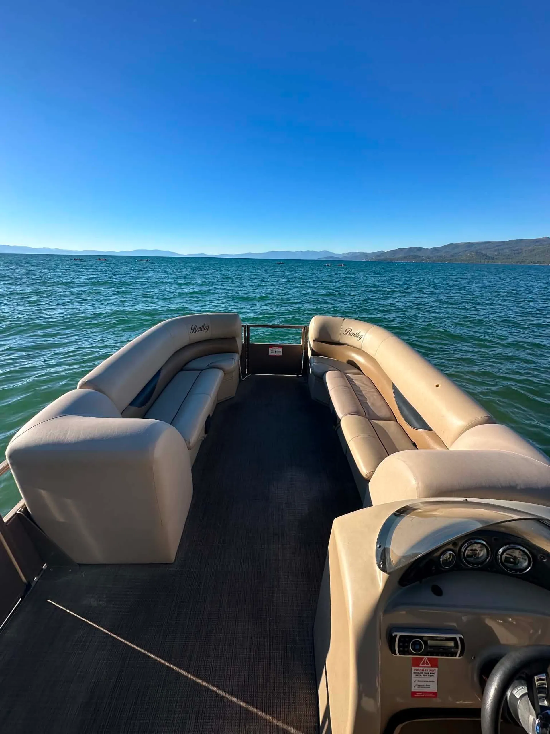 BENNINGTON MARINE 21SLX EPP TRI-TOON in South Lake Tahoe, CA — photo 3