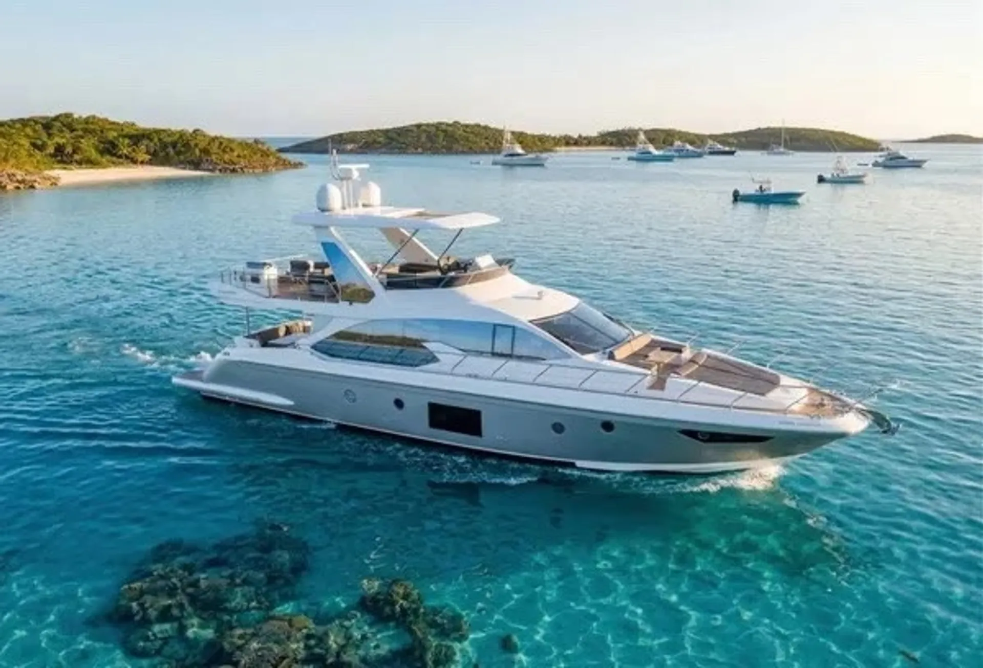 Azimut 68 FLYBRIDGE in Miami, FL