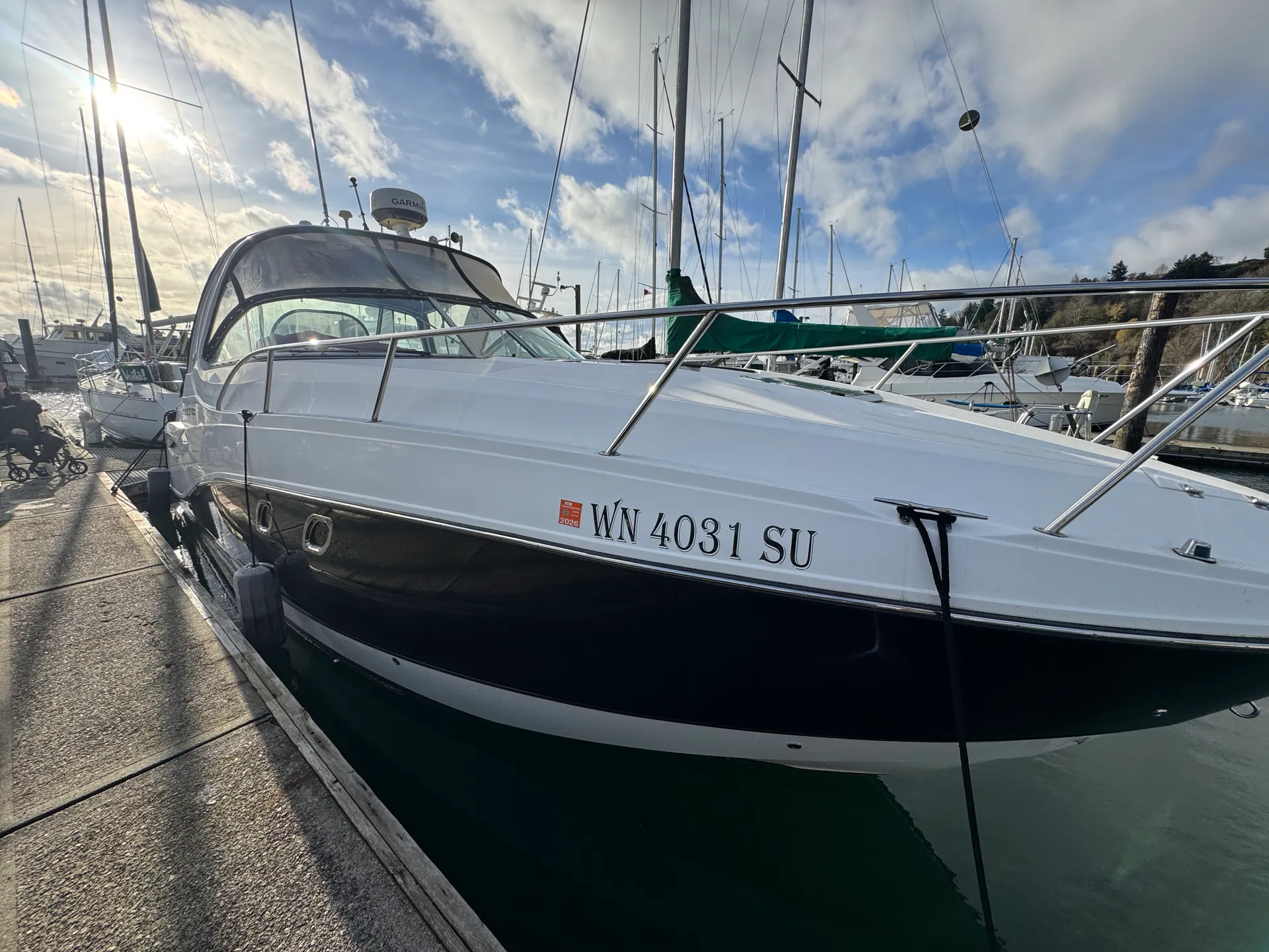 RINKER BOATS 310 EXPRESS CRUISER in Seattle, WA — photo 10