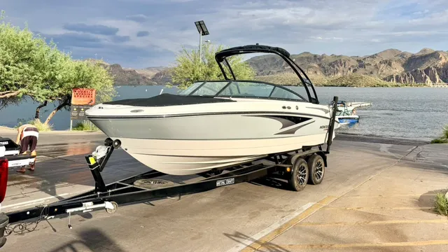 Rent a MONTEREY BOATS bow rider in Chandler, AZ near me
