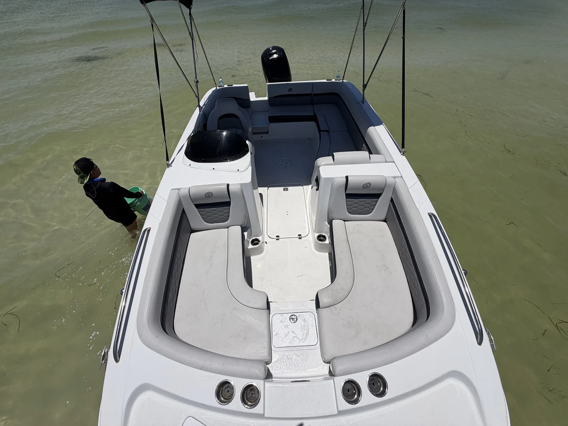Hurricane Boats 192 in Belleair Bluffs, FL — photo 8