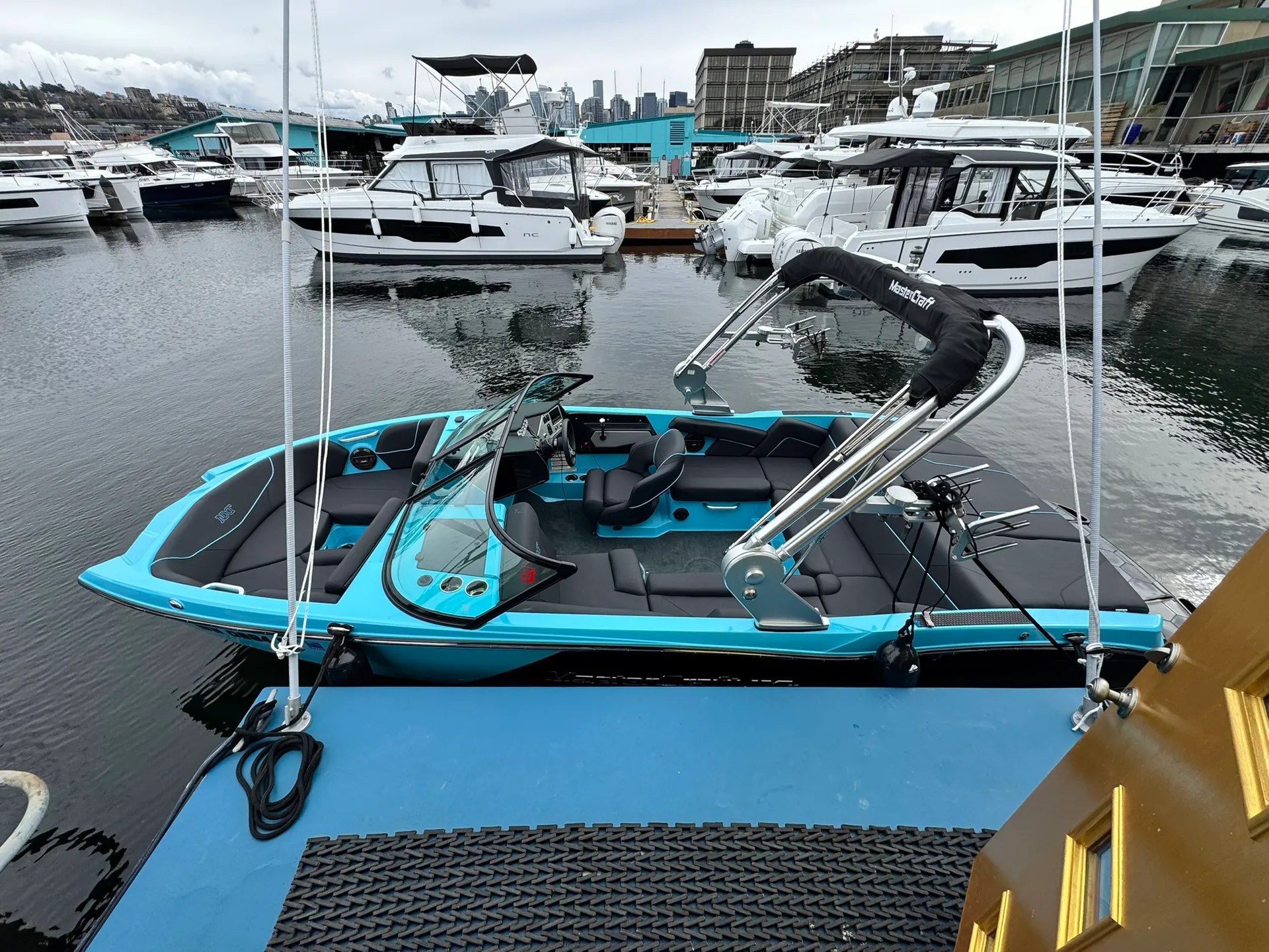 Mastercraft Boats NXT20 in Seattle, WA — photo 4