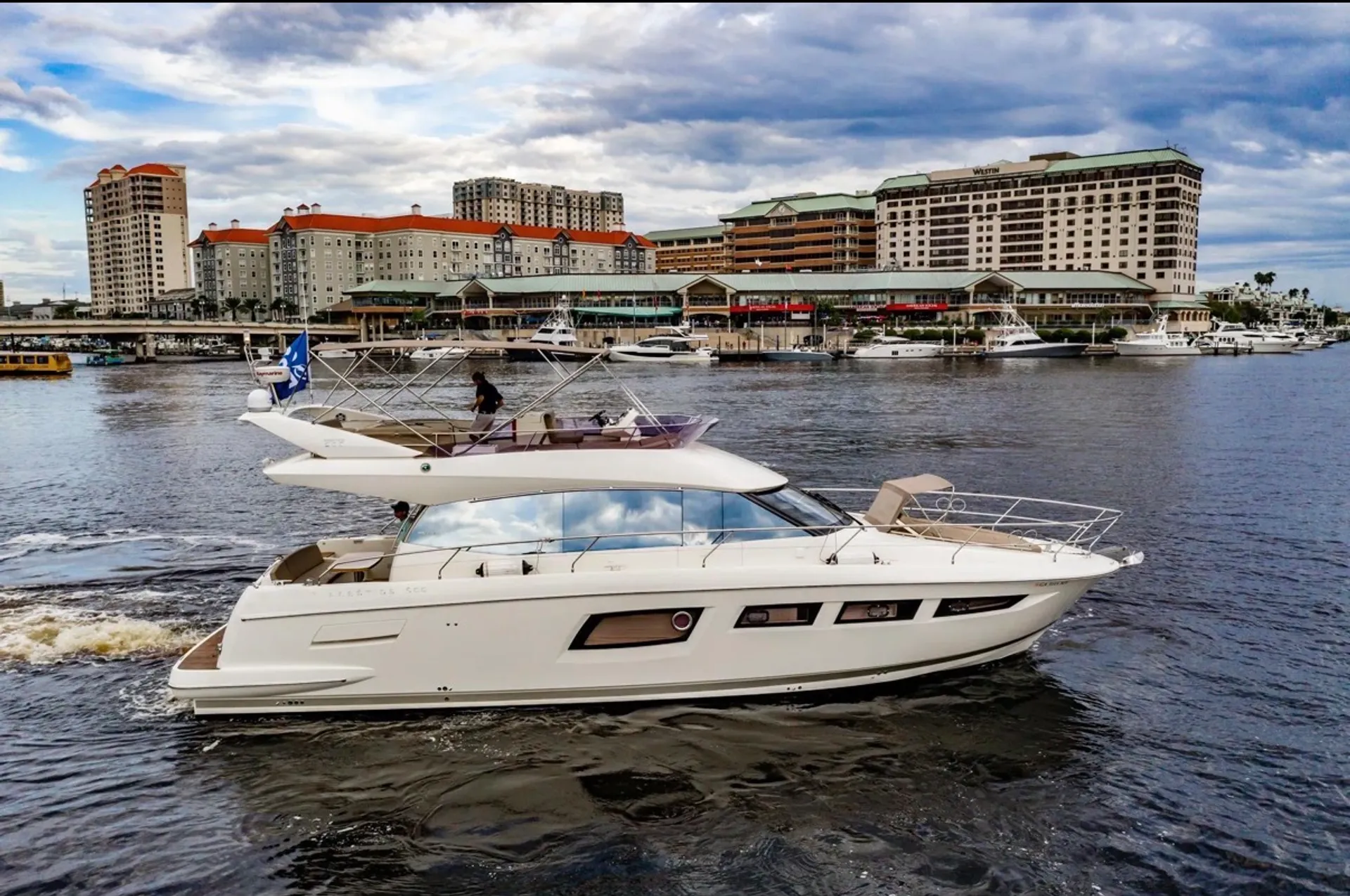 Prestige 500 in Tampa, FL — photo 3
