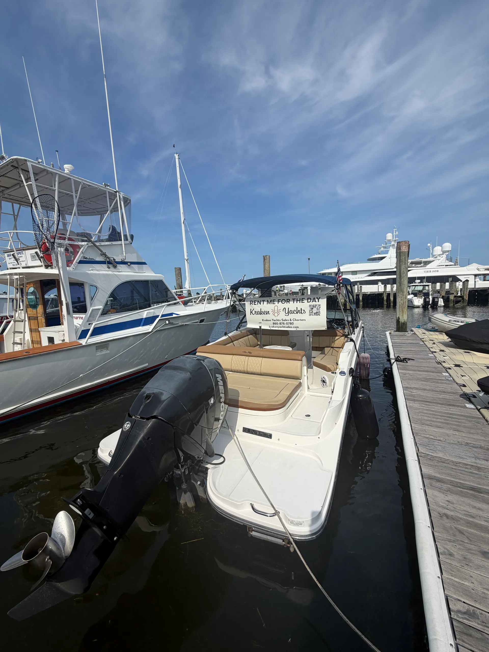 SEA RAY BOATS 270 SUNDECK W/300XL VERADO in Old Saybrook, CT — photo 9