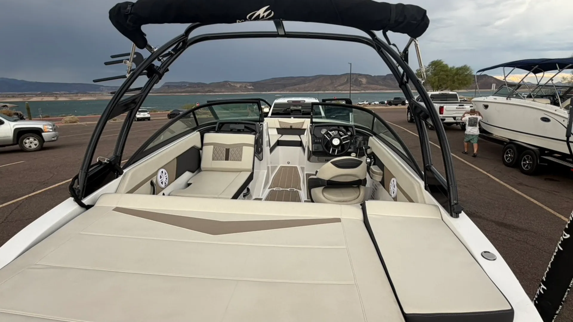 MONTEREY BOATS M-22 in Chandler, AZ — photo 9