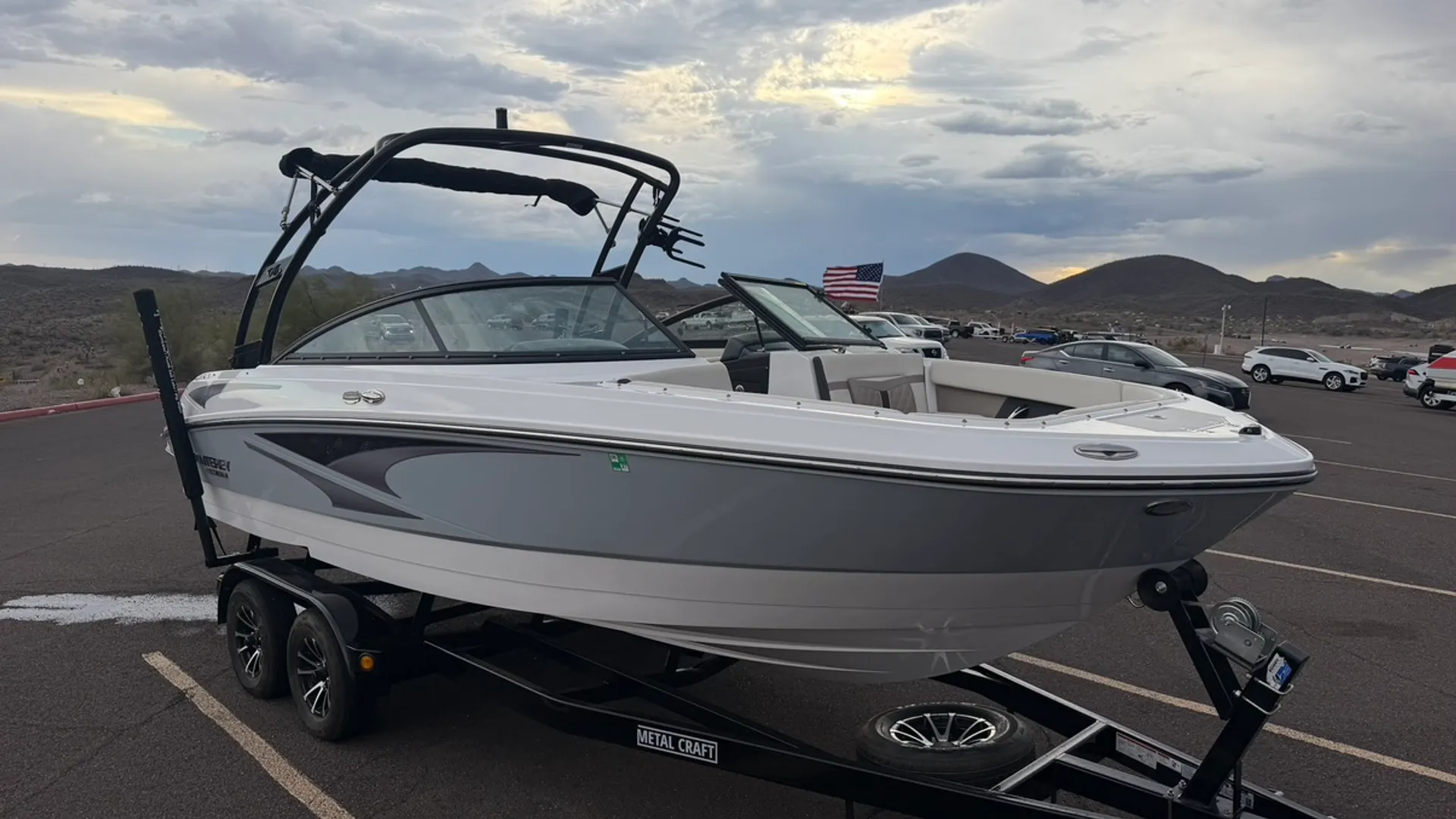 MONTEREY BOATS M-22 in Chandler, AZ — photo 3