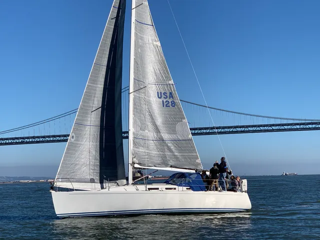 Rent a J BOATS cruiser racer in San Francisco, CA near me