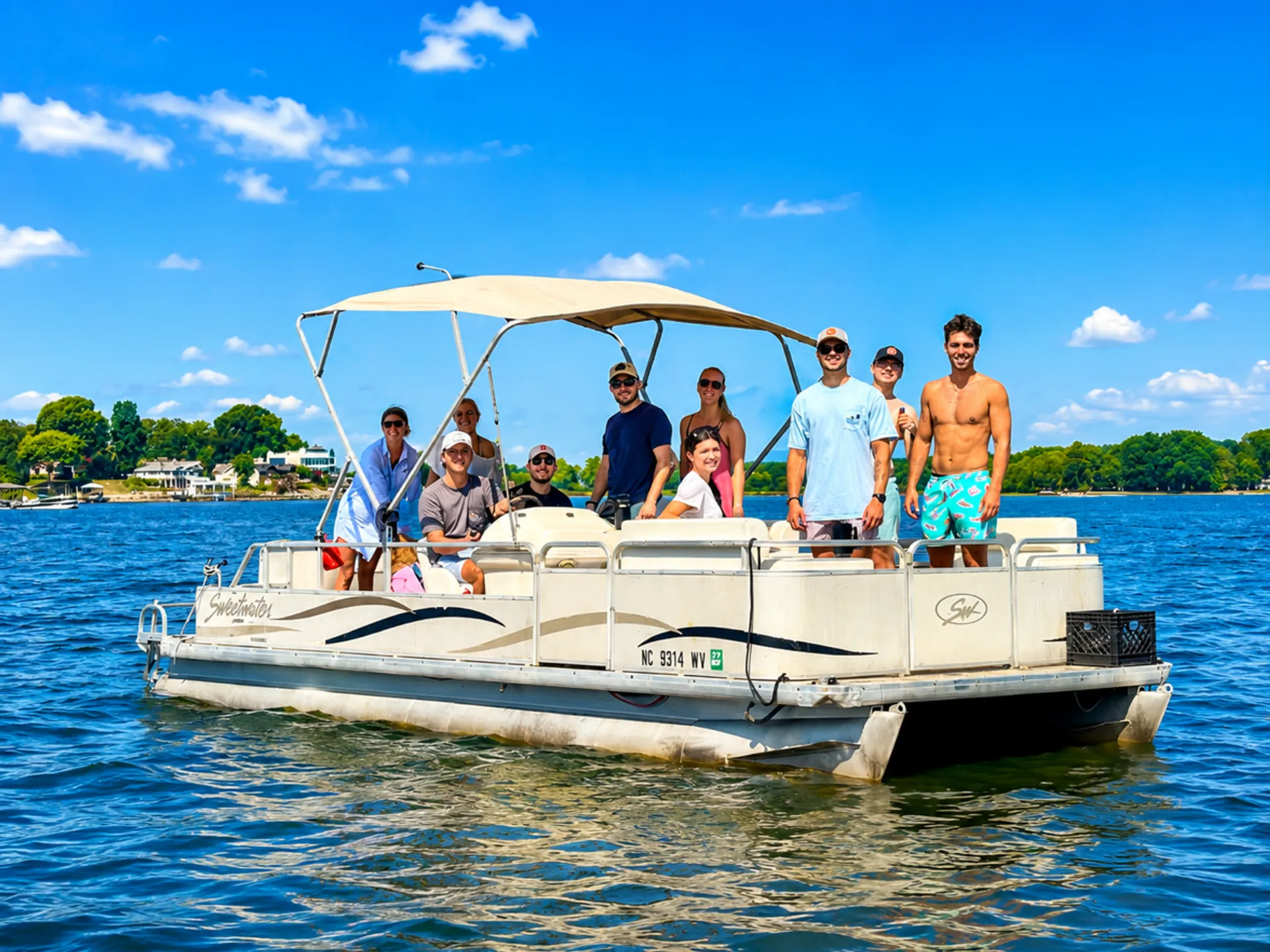 GODFREY MARINE SWEETWATER 2222 DF in Mooresville, NC