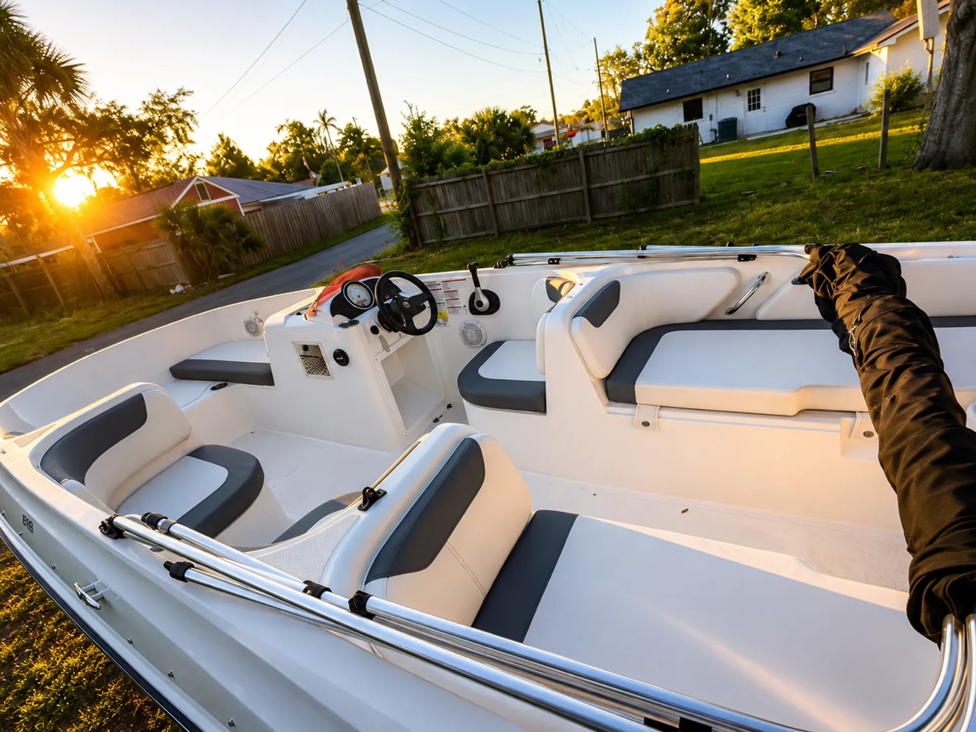 BAYLINER ELEMENT E18 in Tampa, FL — photo 6