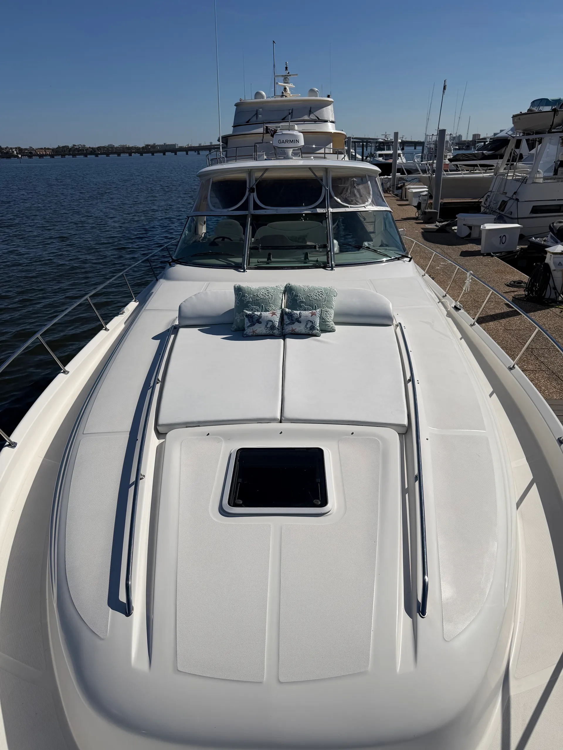 Sea Breeze Social — 2003 Sea Ray 46' Sundancer