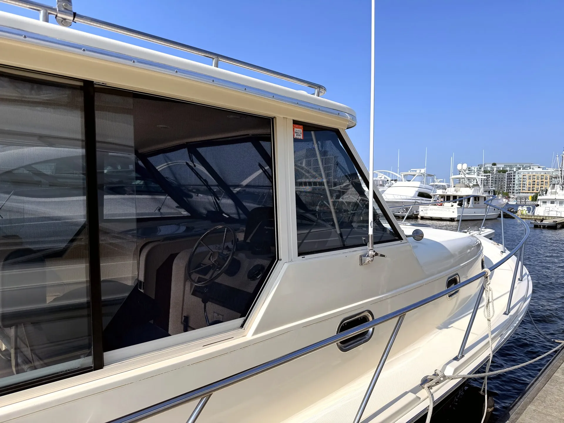 Geronimo —  Cruise DC in Style Aboard Geronimo - Captain Included!
