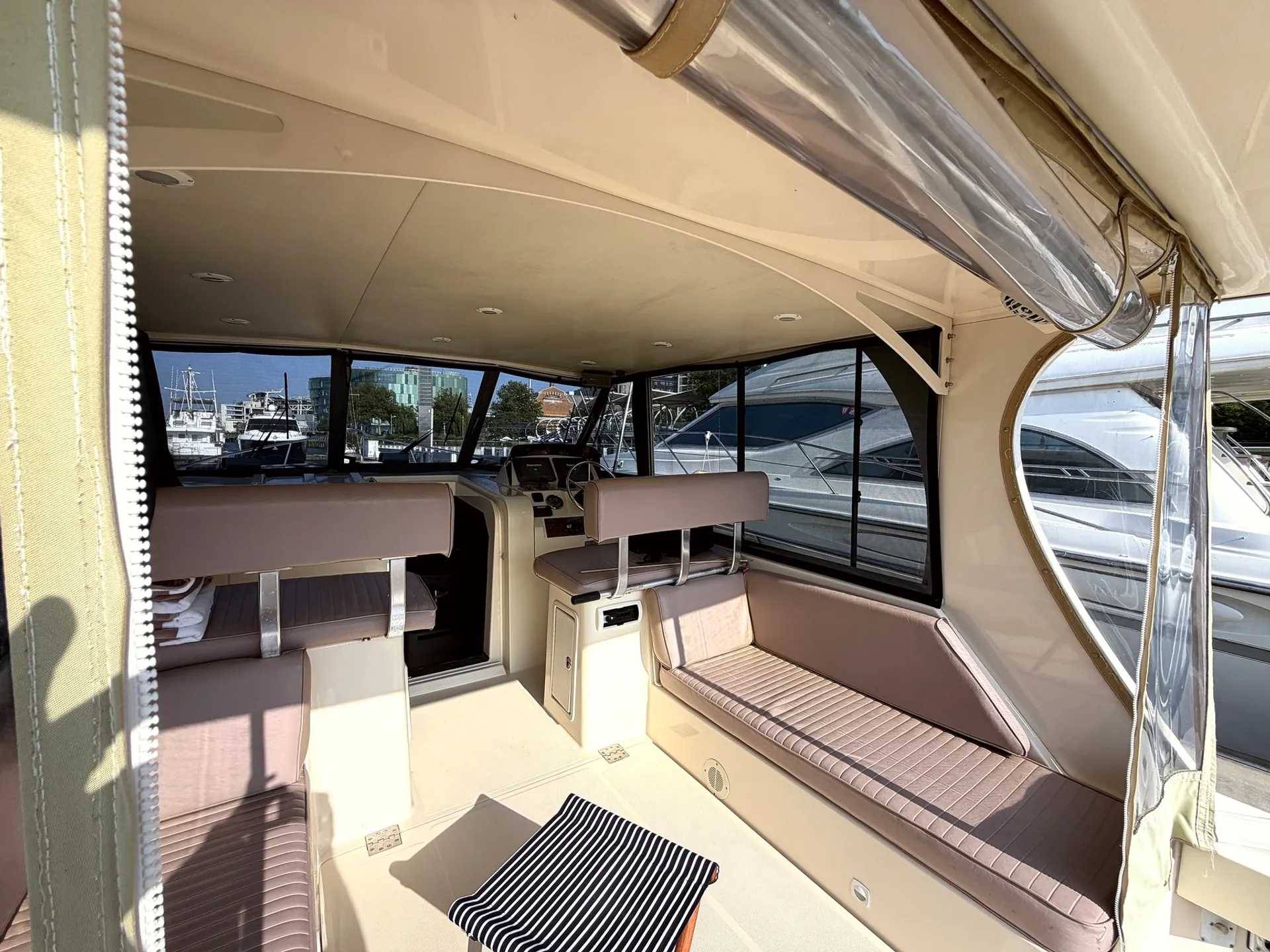 Geronimo —  Cruise DC in Style Aboard Geronimo - Captain Included!