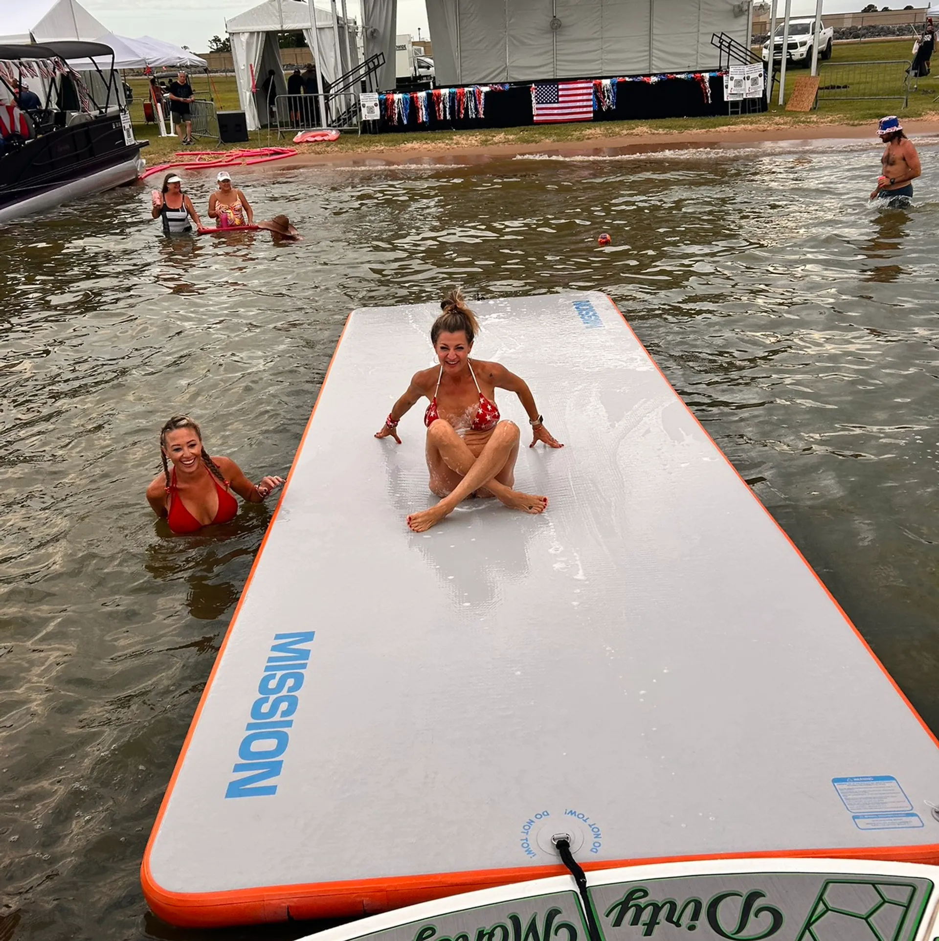 Chaparral Boats 287SSX in Willis, TX — photo 10