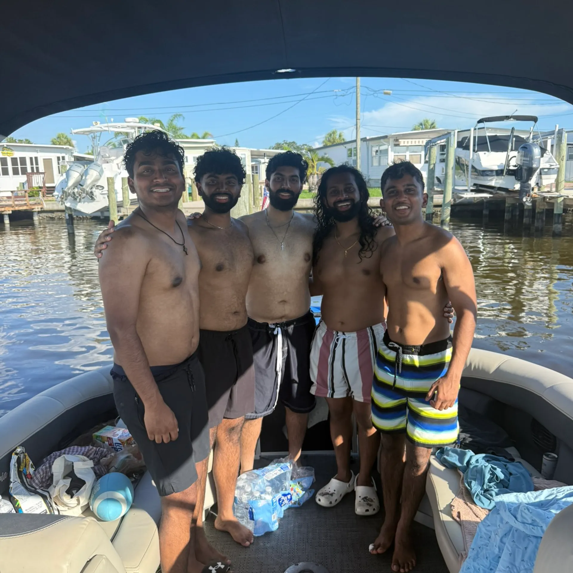 Lux For Less
Agua Blu Charters
