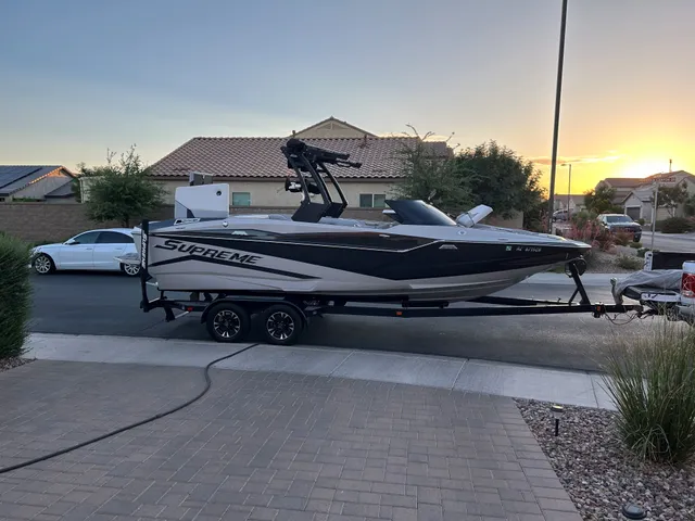 Rent a SKI SUPREME ski and wakeboard in Florence, AZ near me