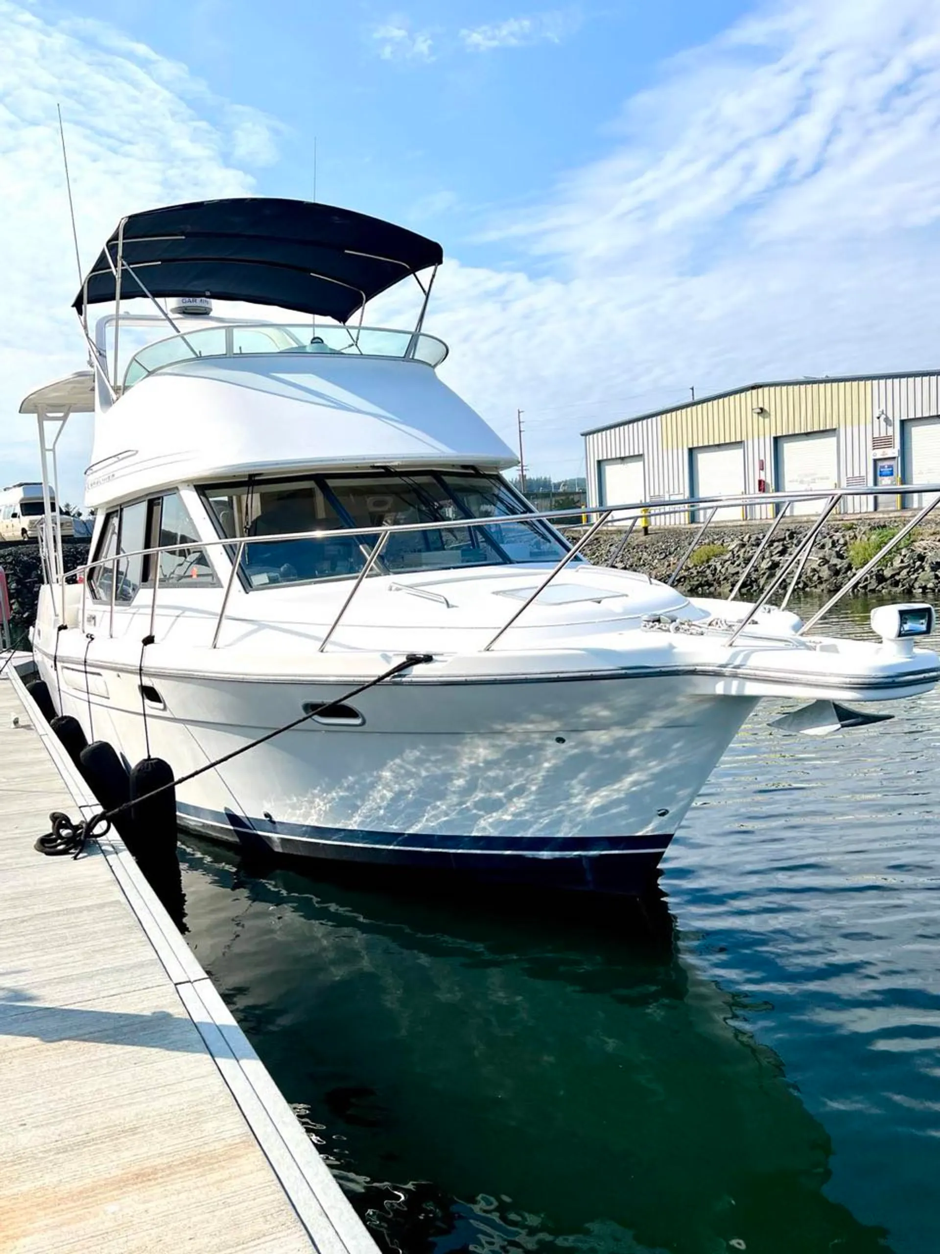 BAYLINER 4087 AFT COCKPIT MY in Seattle, WA — photo 4