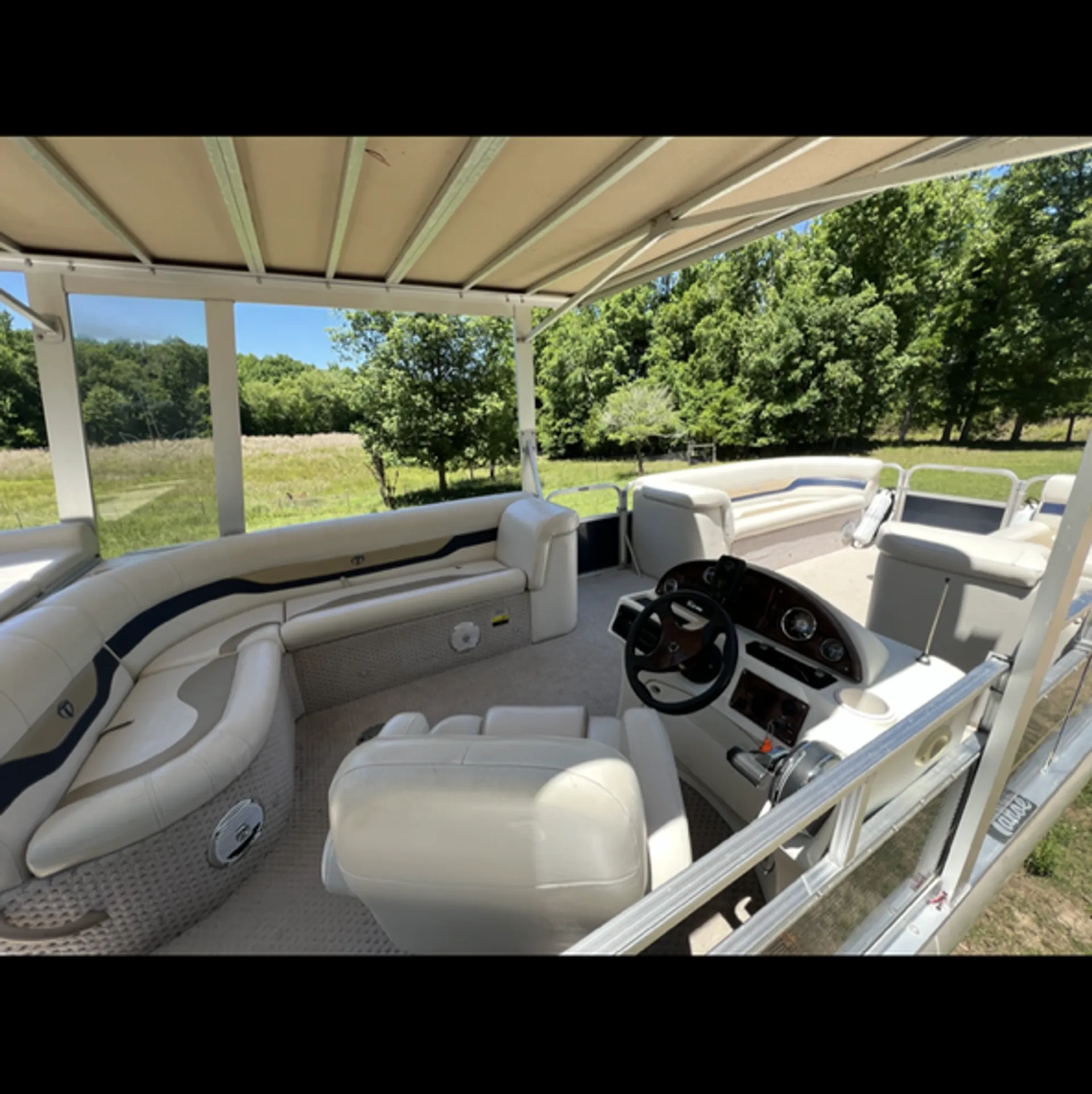TAHOE PONTOONS 24' VISTA in Iva, SC — photo 4