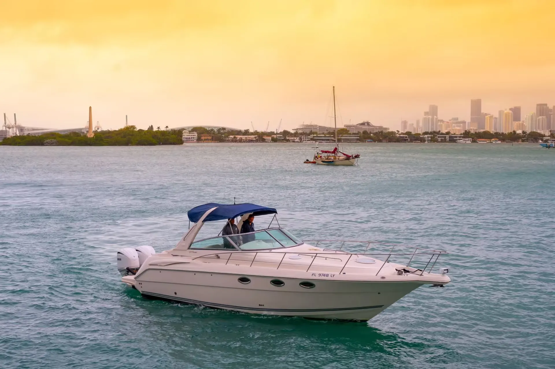 MONTEREY BOATS 302 CR in Fort Lauderdale, FL