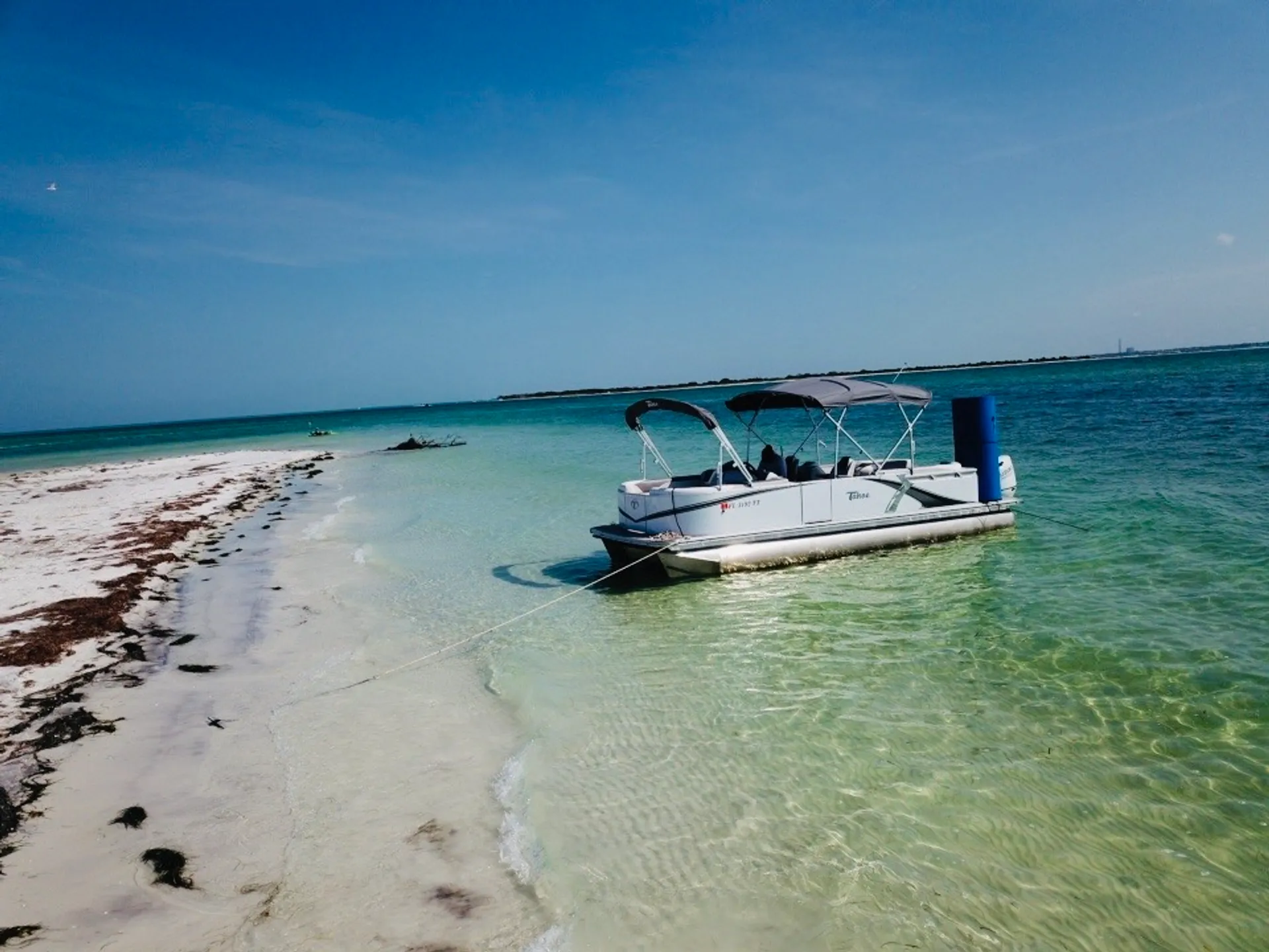 TAHOE PONTOONS CASCADE QUAD LOUNGE WS 2585 QLW in Clearwater, FL — photo 2