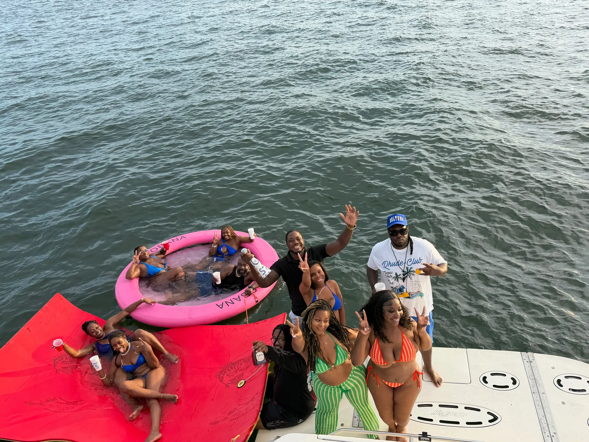 SEA RAY BOATS 540 SUNDANCER (ZEUS DRIVE) in Miami, FL — photo 4