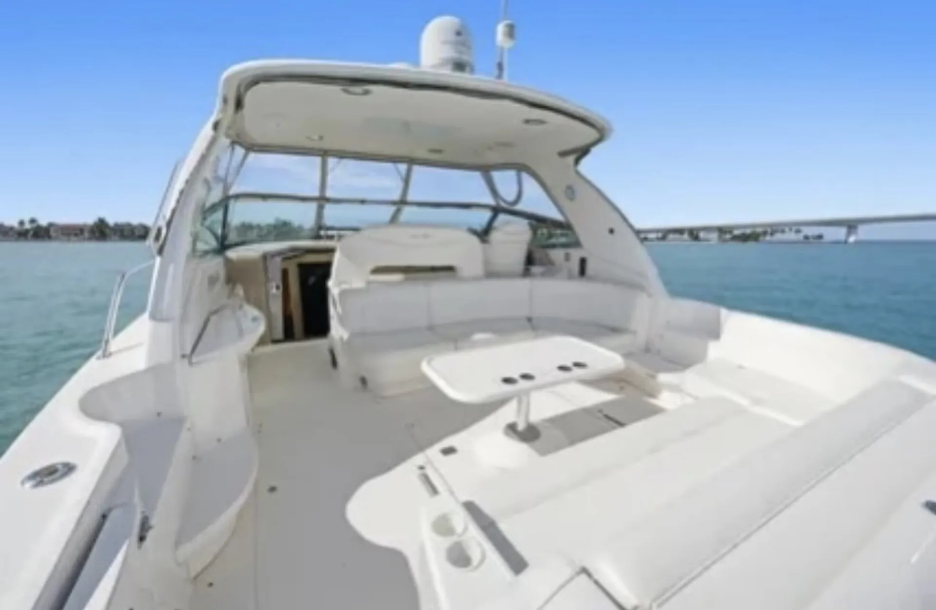 Sea Ray Boats 550 Sundancer in North Bay Village, FL — photo 7