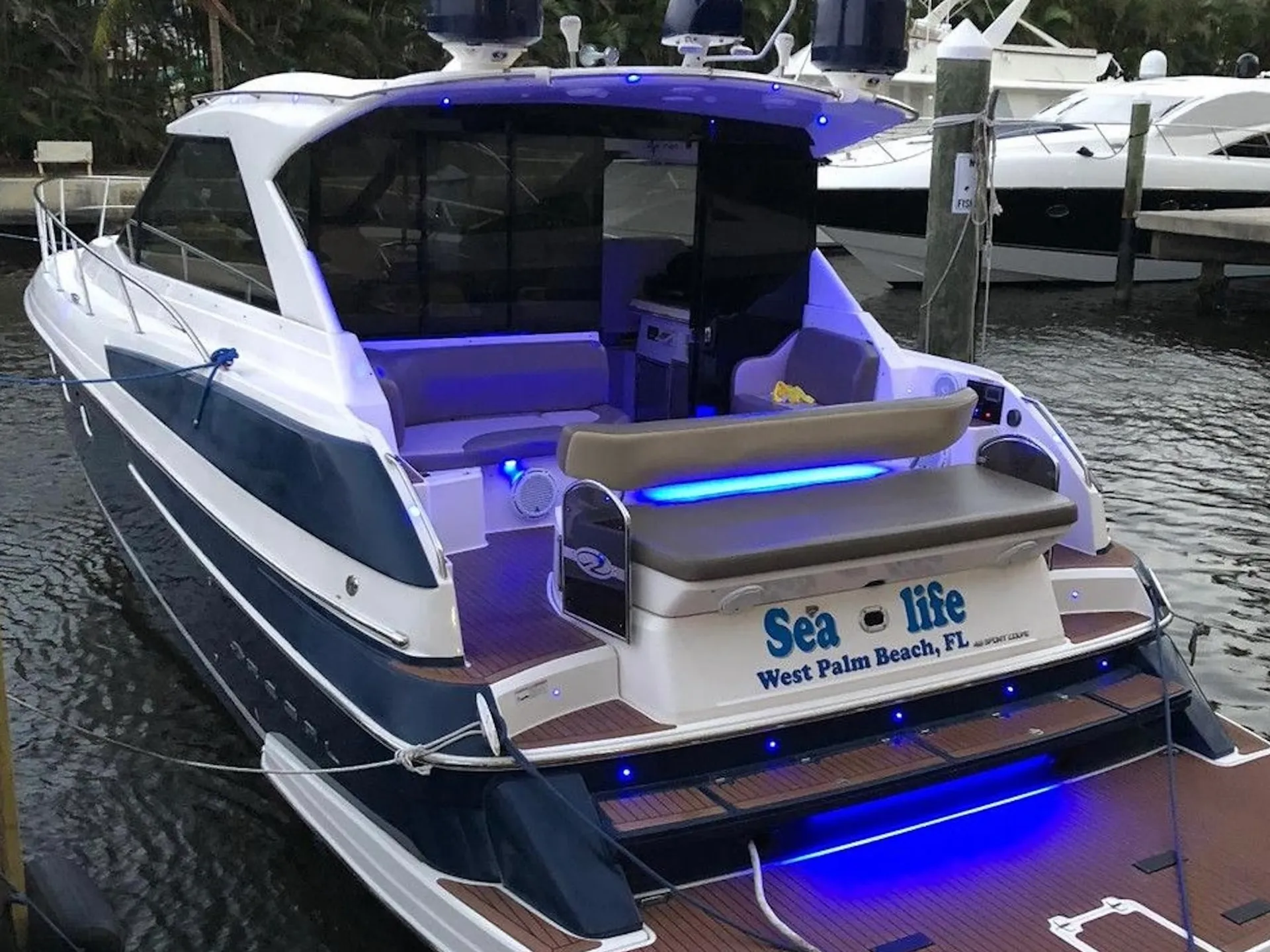 REGAL BOATS 46 SPORT COUPE IPS DRIVE in Boynton Beach, FL — photo 8