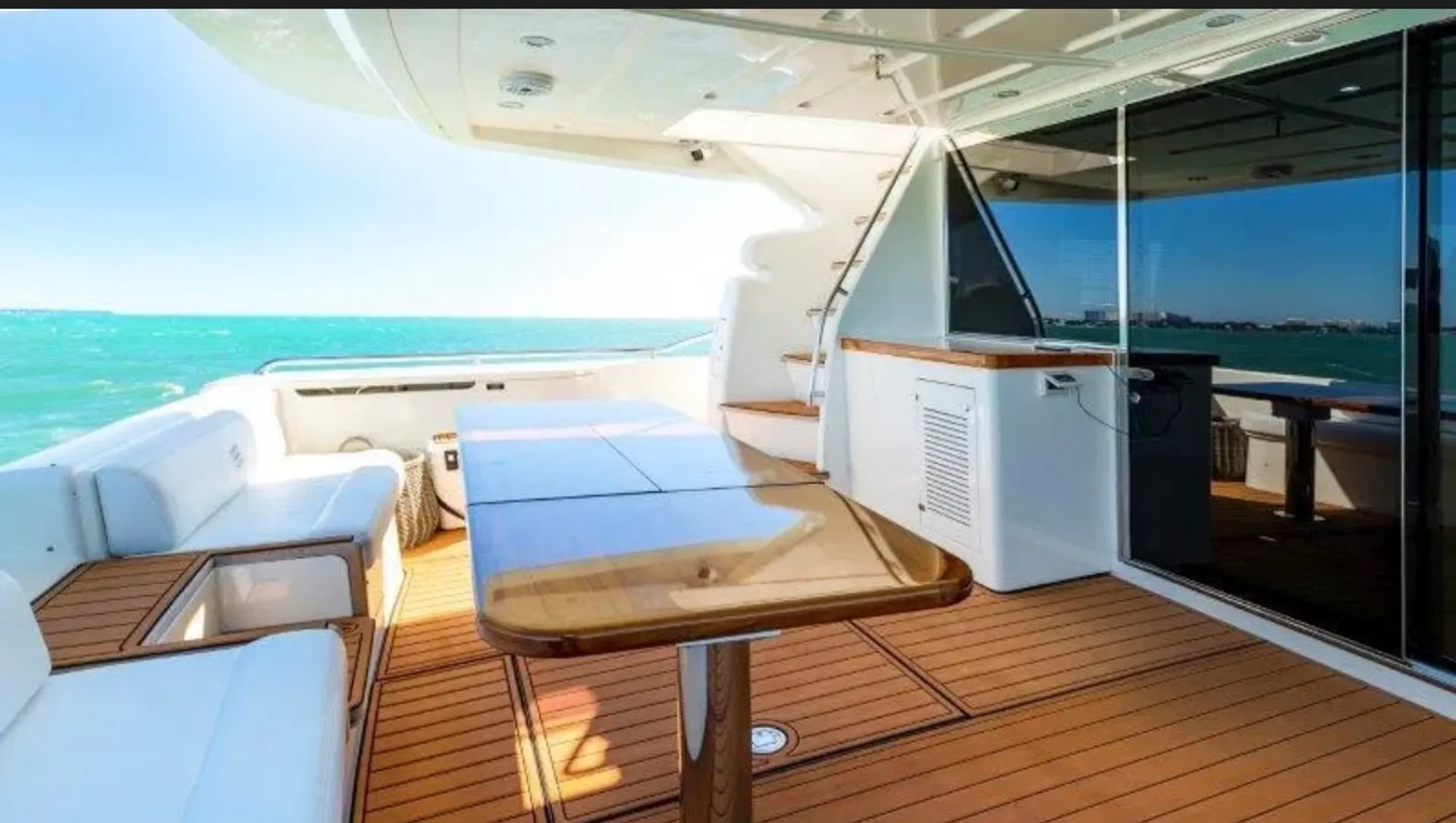Ferreti 75ft in Miami, FL — photo 8