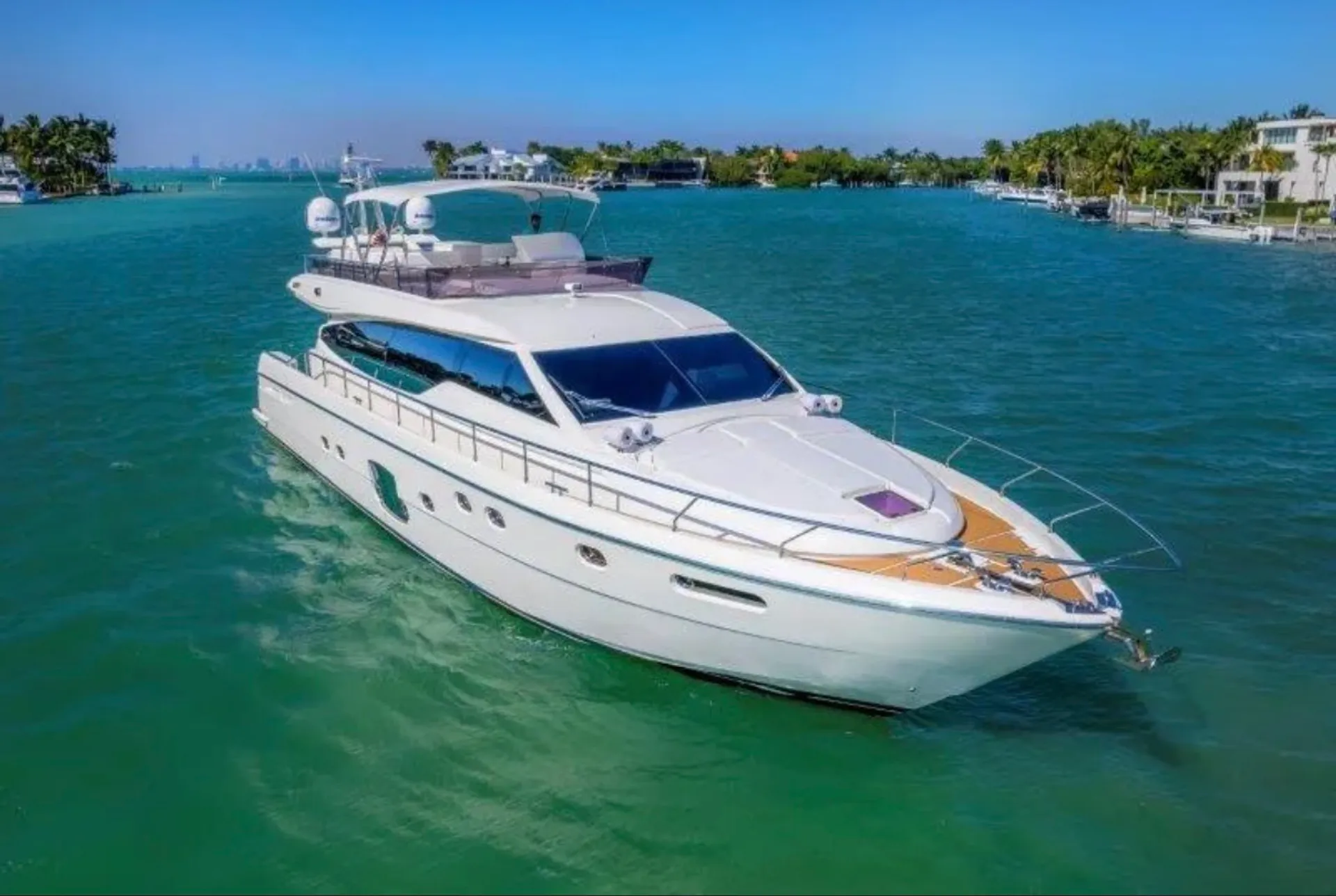 Ferreti 75ft in Miami, FL