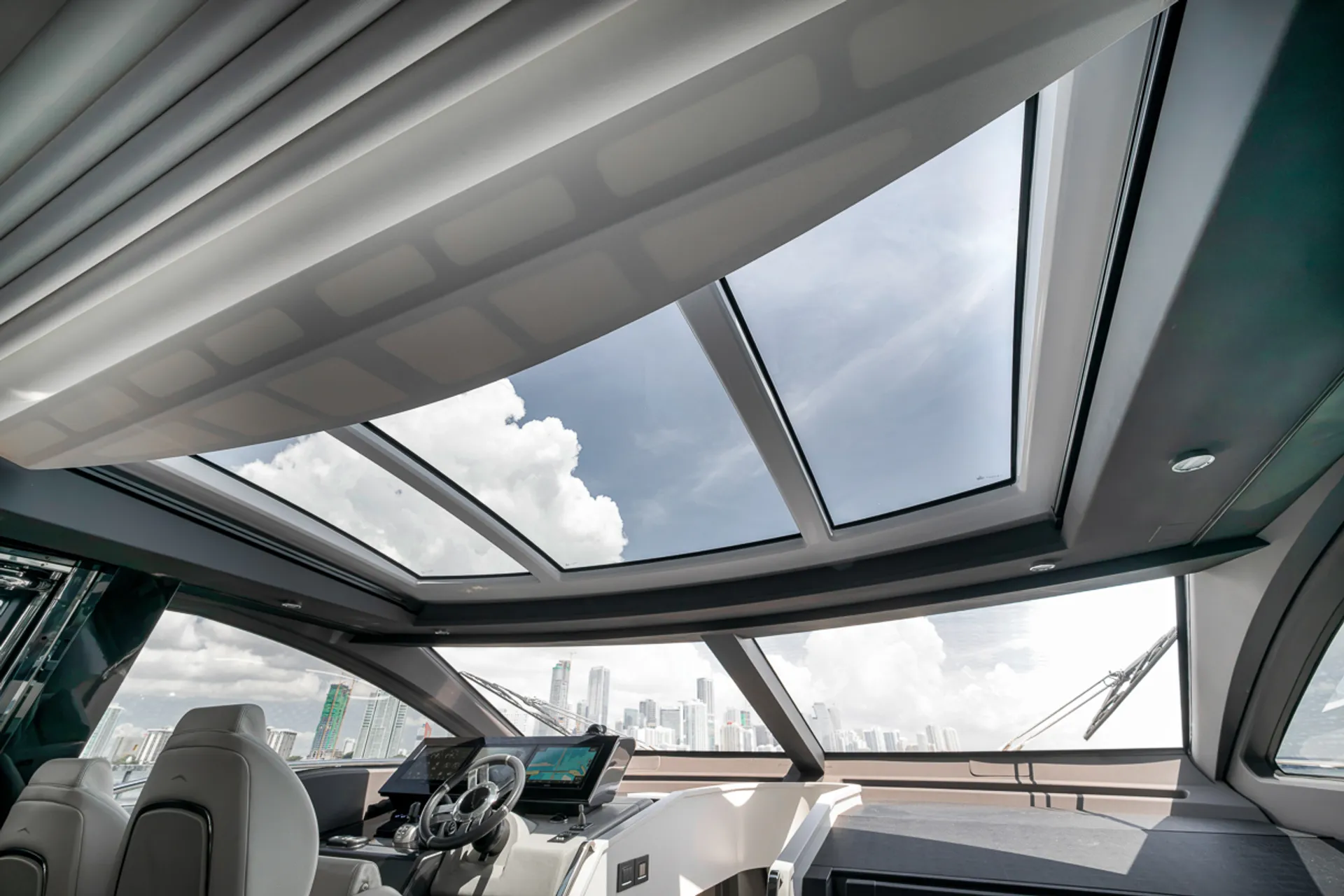Azimut s8 in Miami, FL — photo 9
