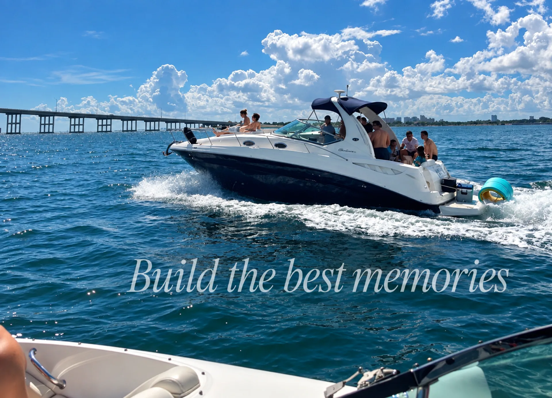 Sea Ray Boats 320 Sundancer in Miami, FL — photo 2