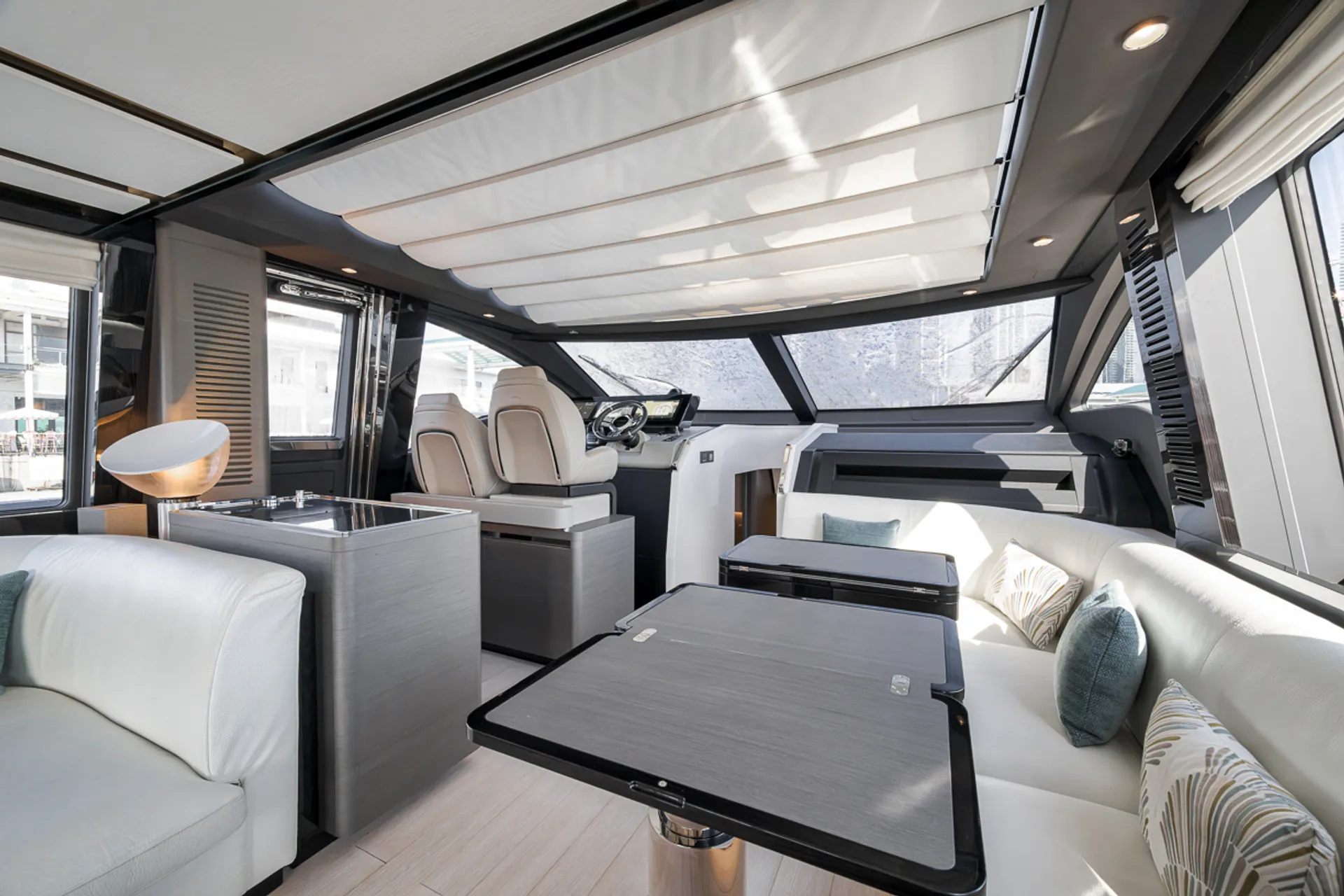 Enjoy Miami In Luxury 80ft Azimut S8 Mega Yacht