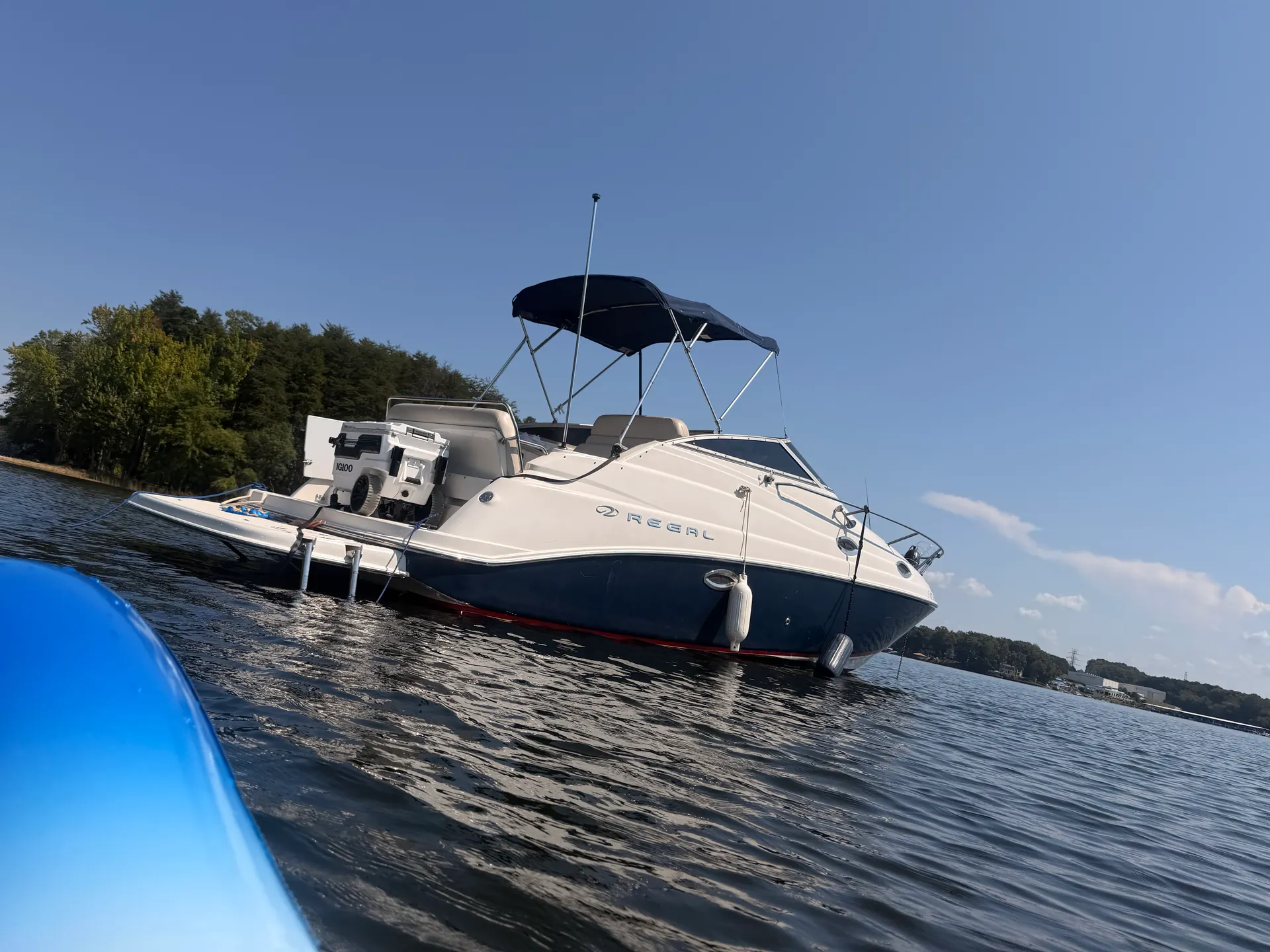 REGAL BOATS COMMODORE 2665 in Lake Norman of Catawba, NC