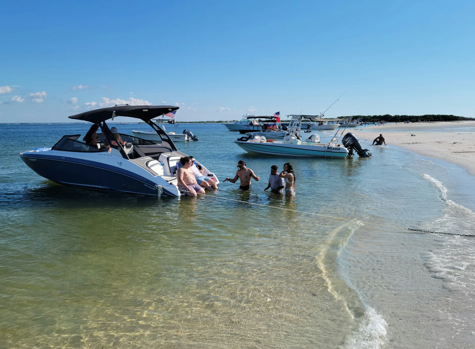 YAMAHA 242 LIMITED S E-SERIES W/TRAILER in Clearwater, FL — photo 4