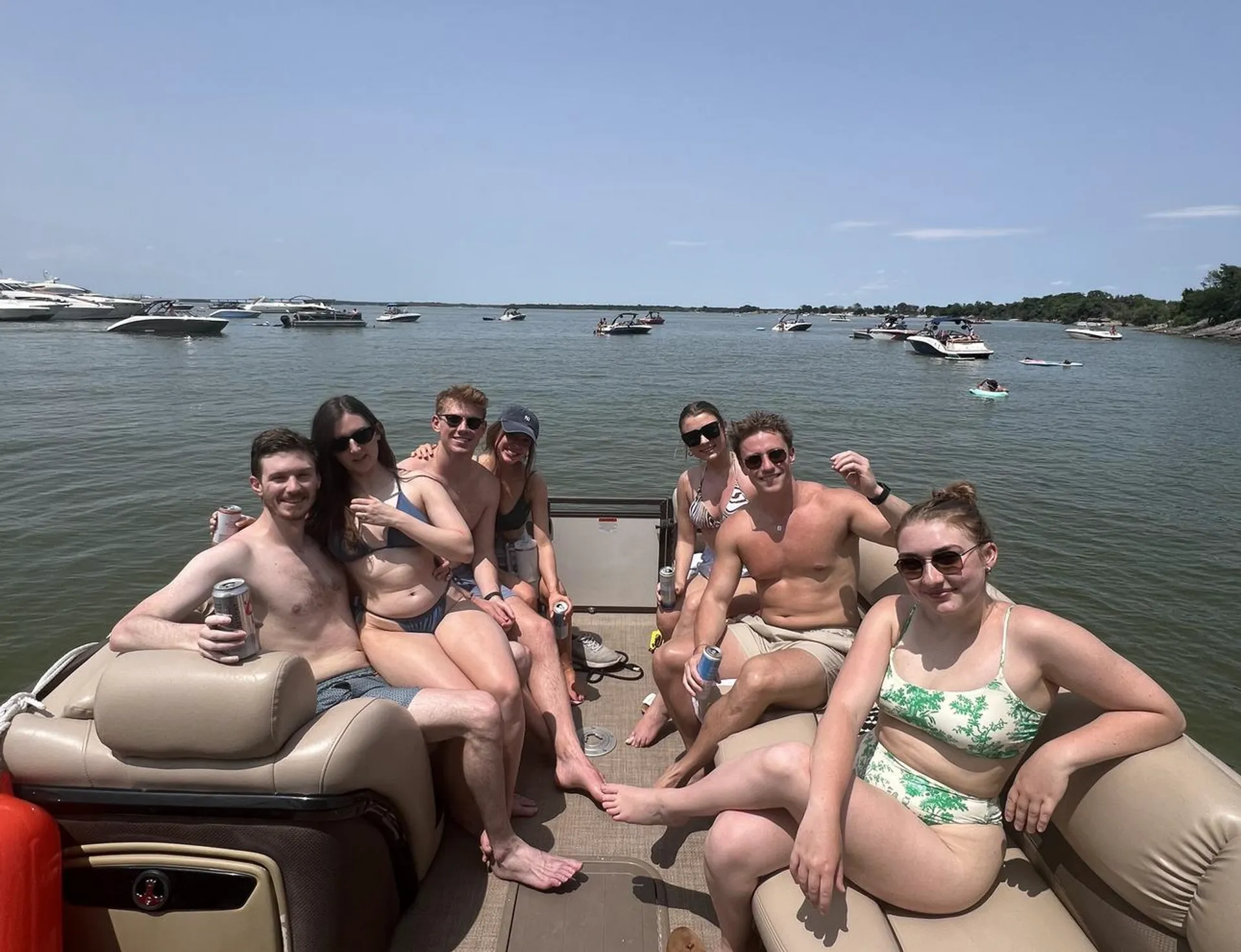 300 Hp Powered 27ft Regency Pontoon Boat in Lake Lewisville for 10 ppl