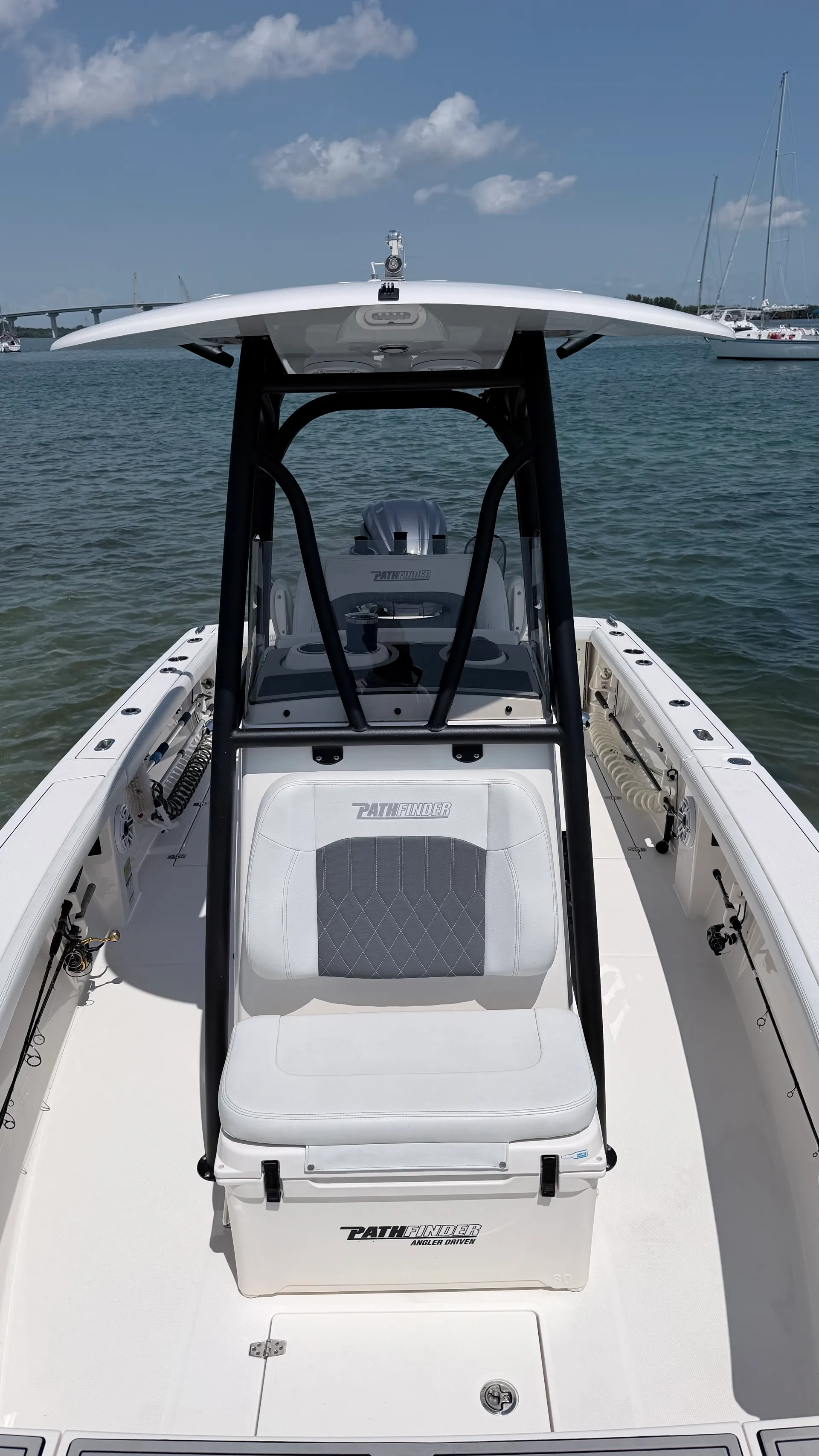 Pathfinder Boats 2400 Open in Jensen Beach, FL — photo 6