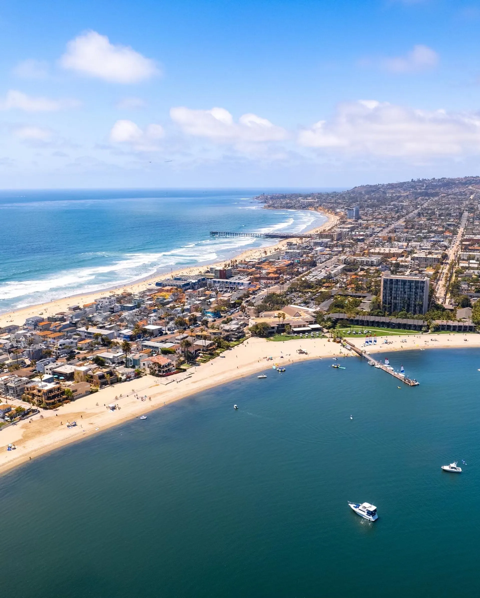 Luxury 49ft Yacht | San Diego Private Charter in Mission Bay