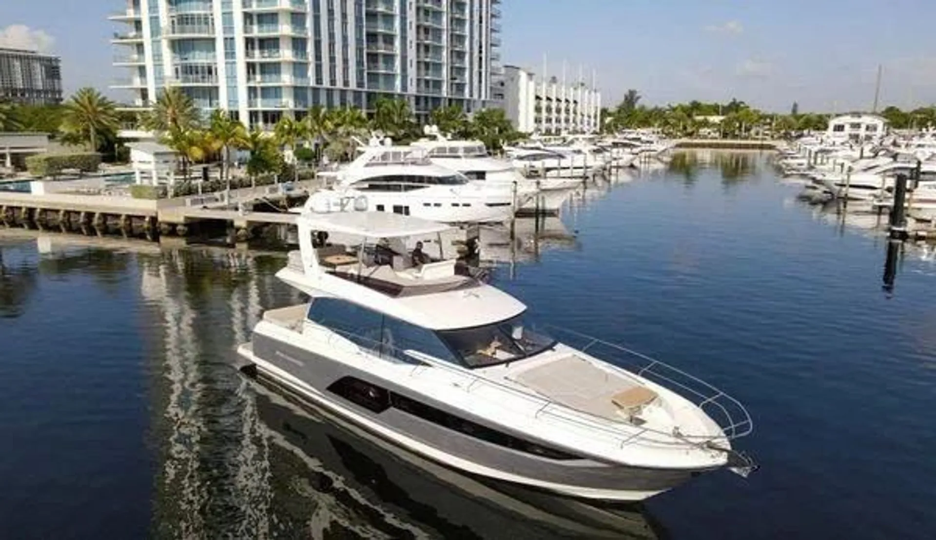 Prestige 65 ft luxury Yatch Experience 