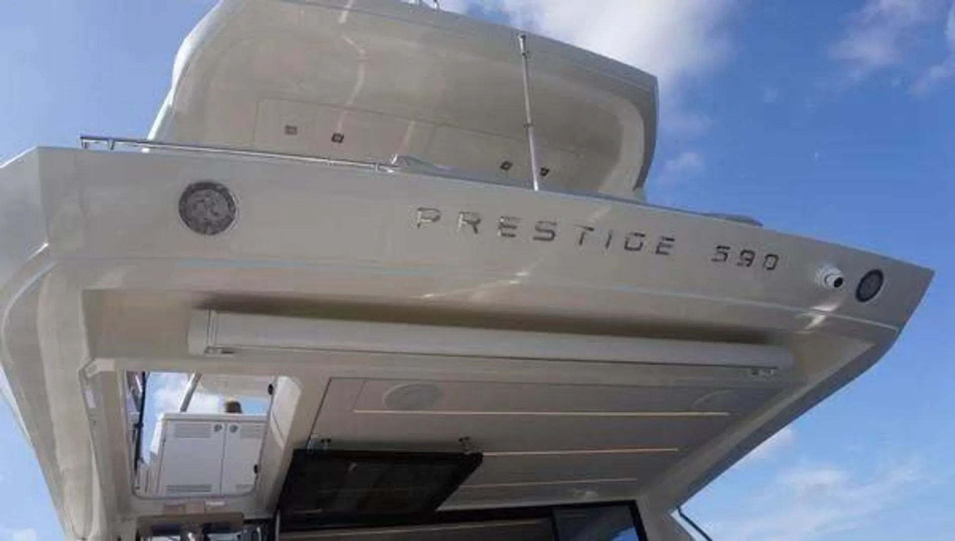 Prestige 65 ft luxury Yatch Experience 