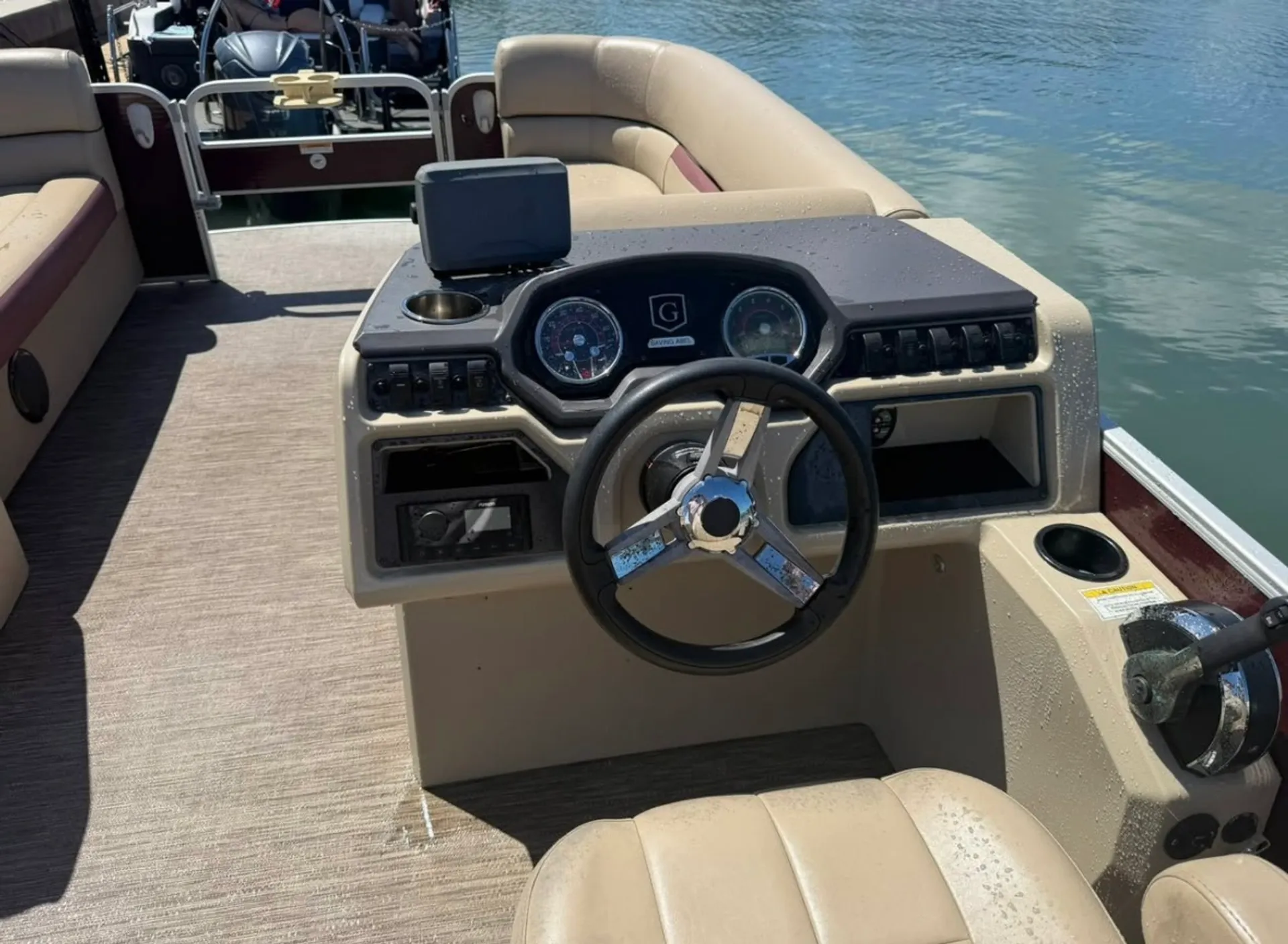 GODFREY MARINE SWEETWATER 2286 C in West Palm Beach, FL — photo 10