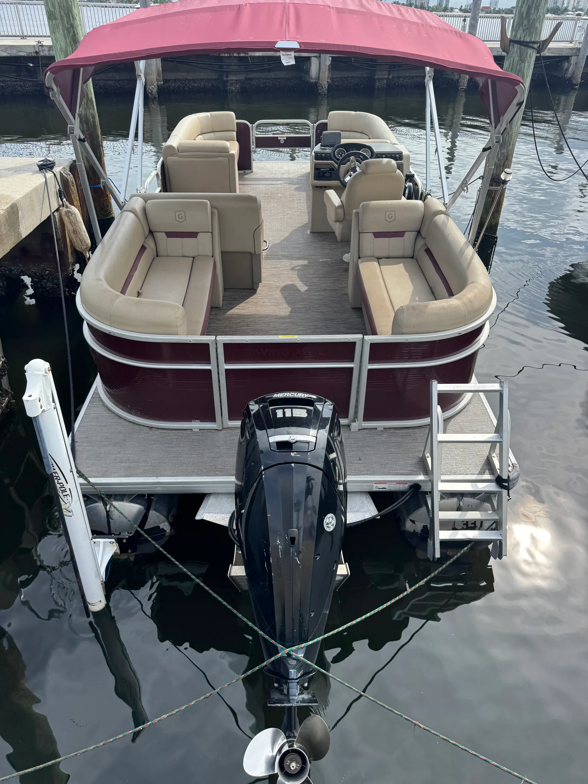 Godfrey 23 ft pontoon.  Free gas! Cruise, Lounge, Sandbar,and Swim. 