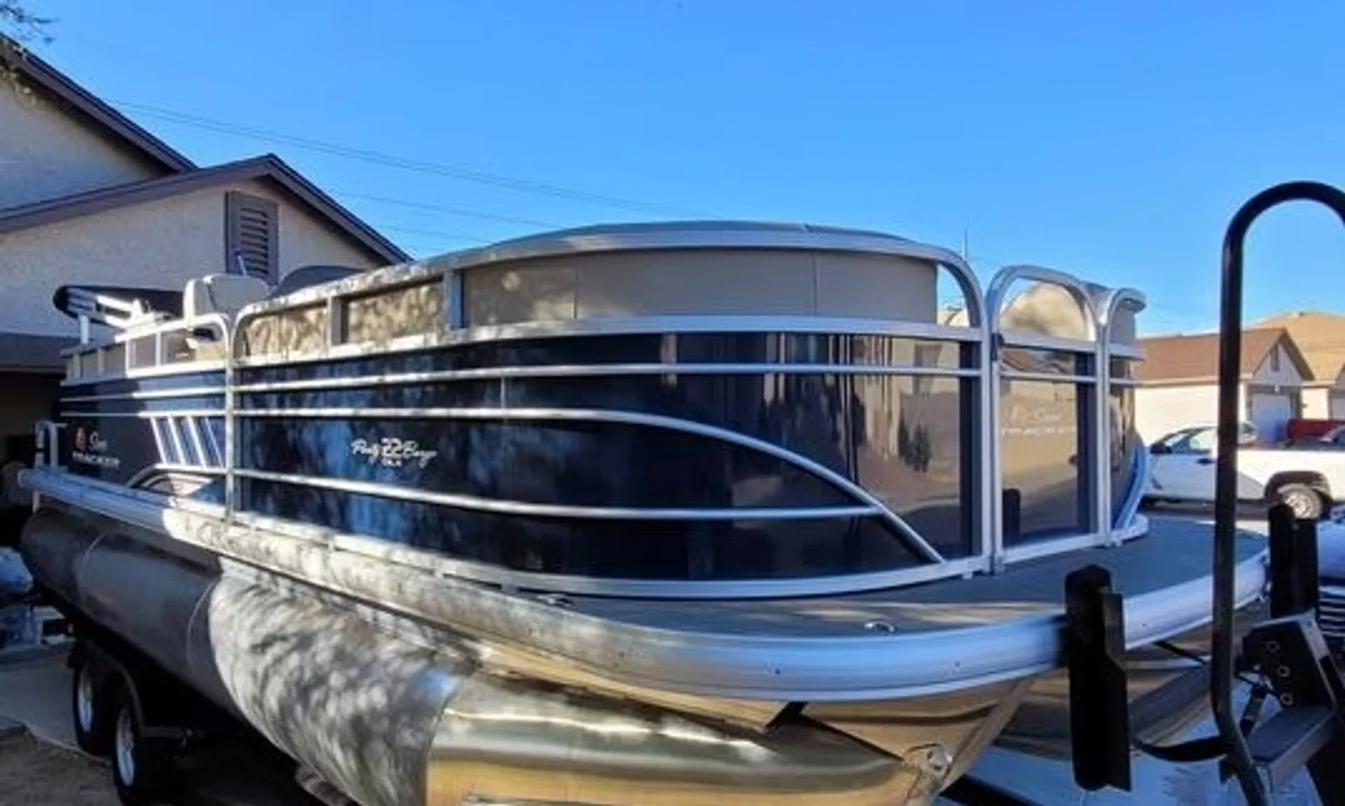 SUN TRACKER PARTY BARGE 22 DLX in Morristown, AZ — photo 4