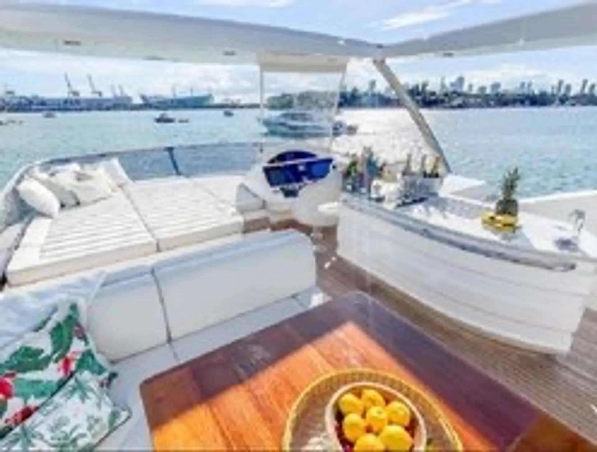 75ft NYC's Top Private Luxury Yacht!