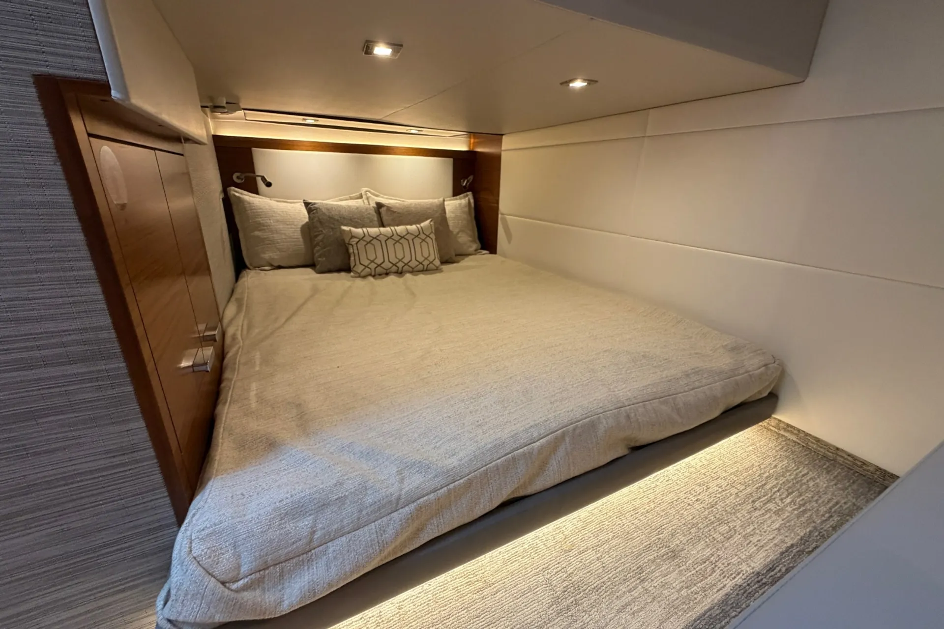 Luxury C39 Coupe | Twin Volvo IPS | Premium Coastal Cruising