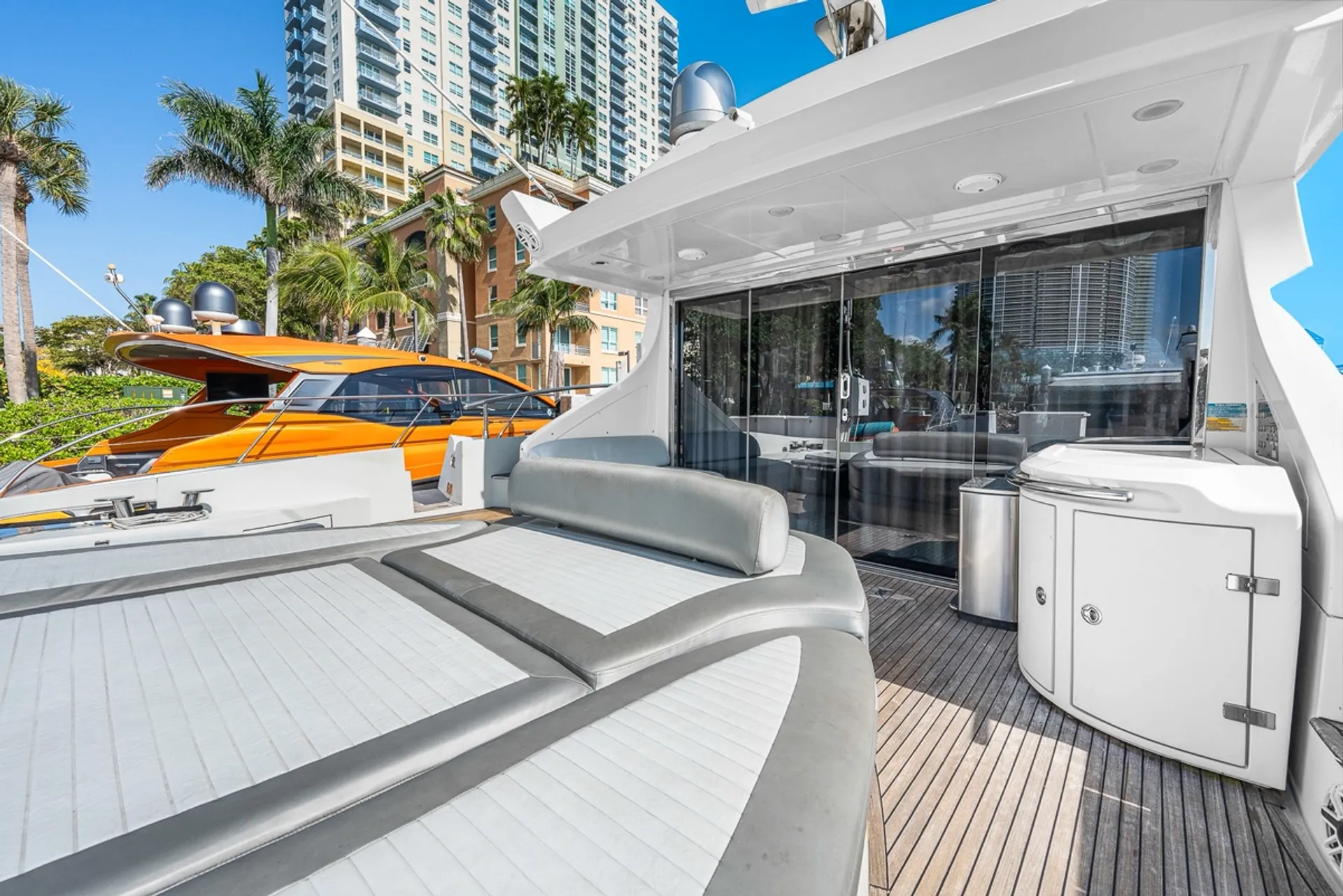 Azimut S in Miami Beach, FL — photo 8
