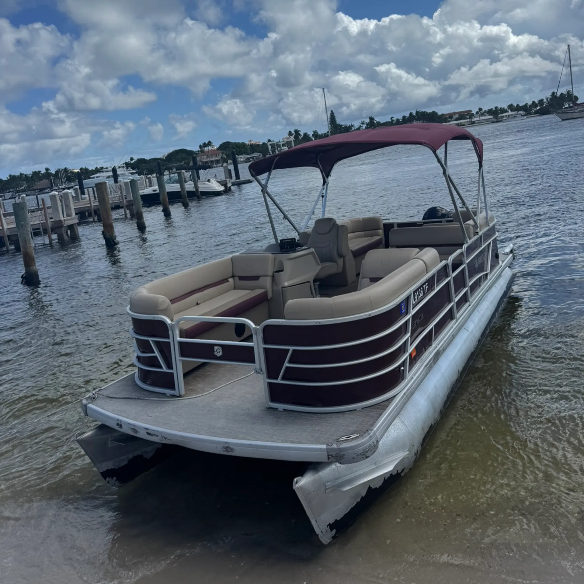 GODFREY MARINE SWEETWATER 2286 C in West Palm Beach, FL — photo 2