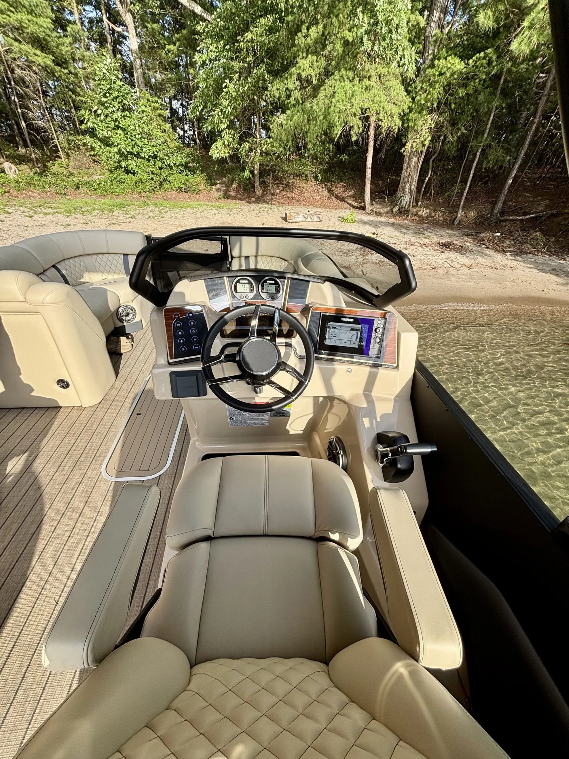 STARCRAFT MARINE RX 23 R TRITOON in Cumming, GA — photo 4
