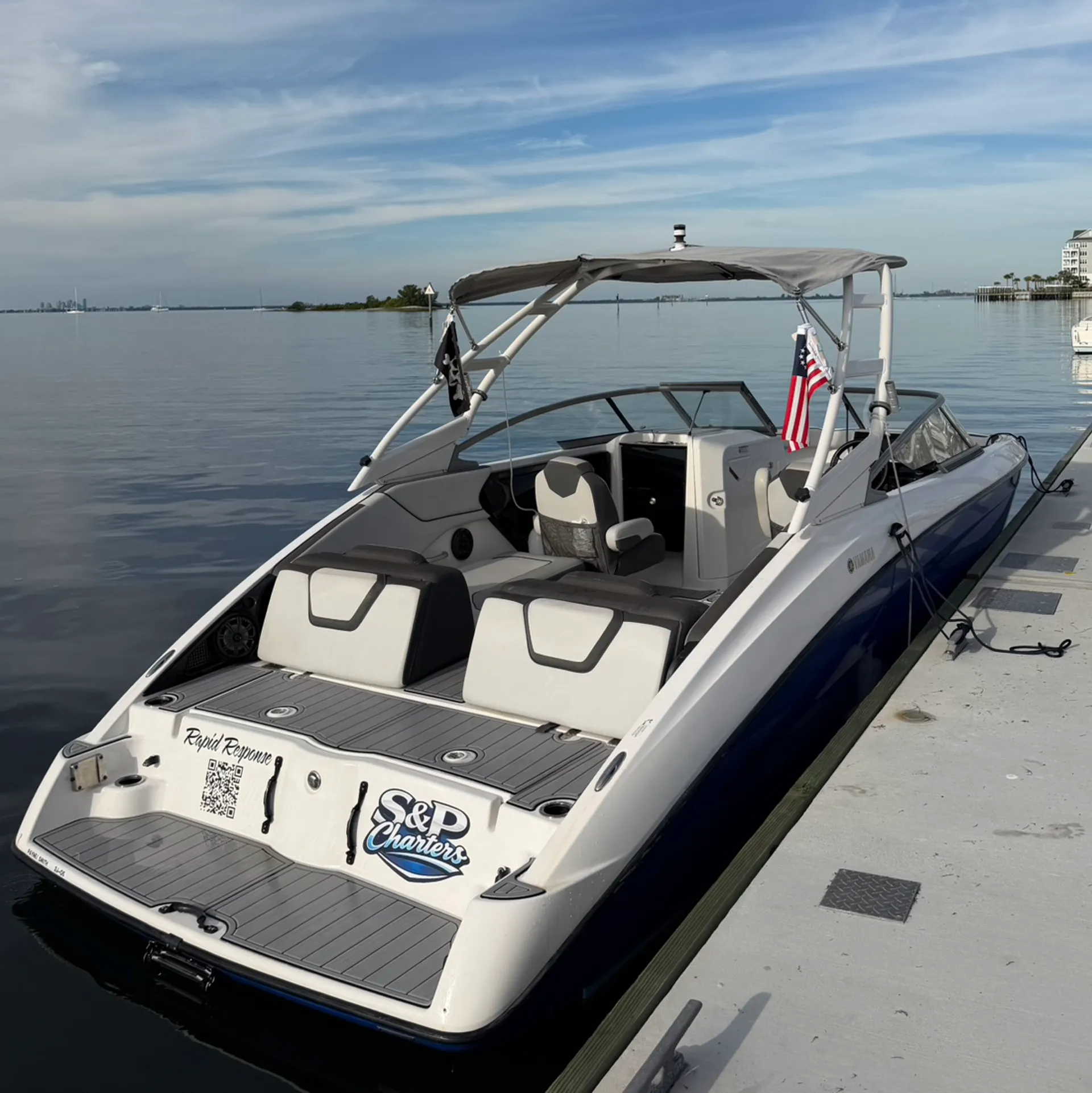 All Inclusive Private Cruise/Sandbar Day on a Spacious Yamaha AR250 