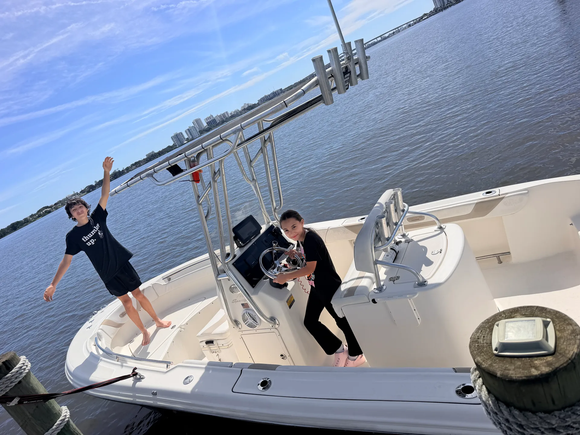 2012 Pioneer 197 Sportfish Center Console – Cruise, Fish &amp; Relax